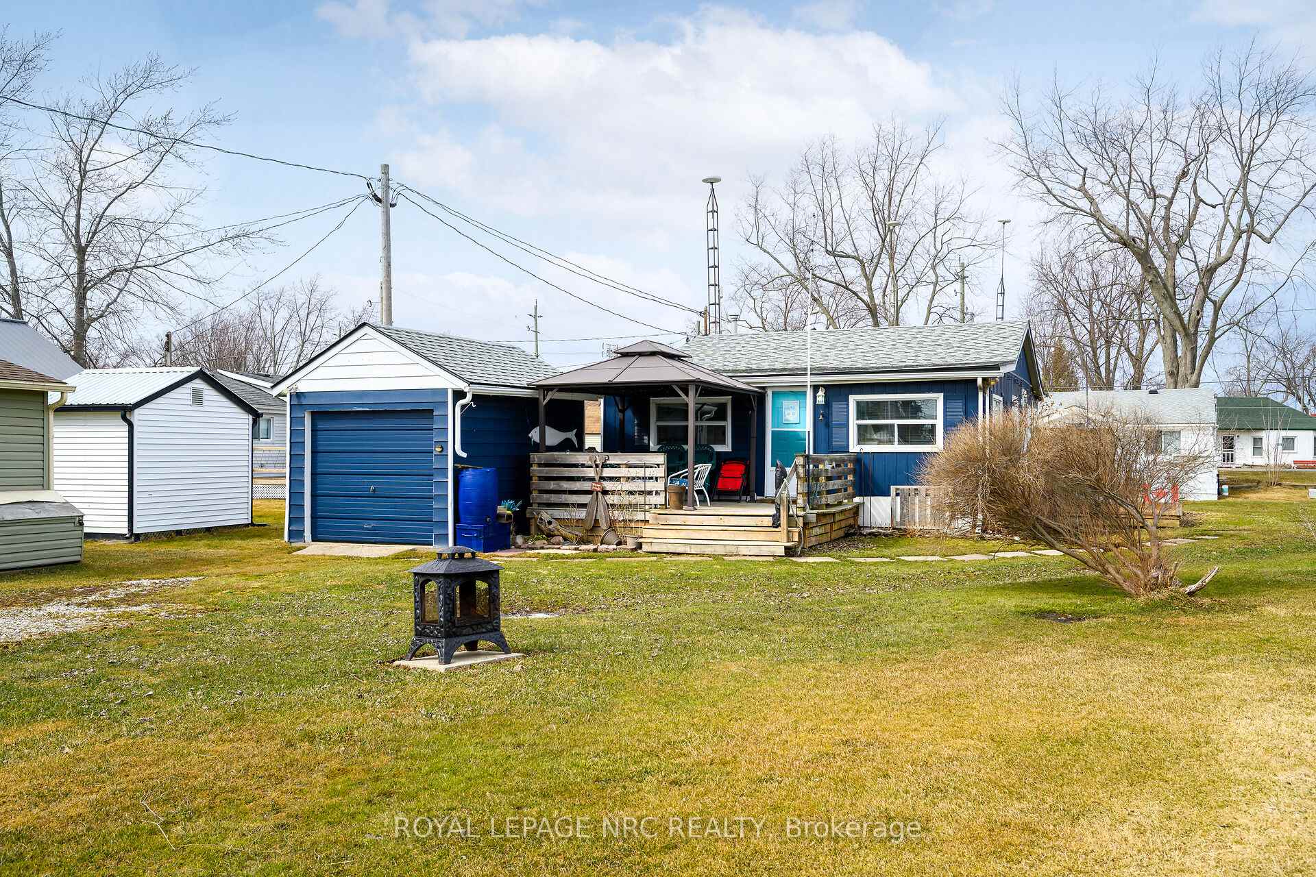 Photo 3 of 49 Heather Lane, Haldimand — HOMEH