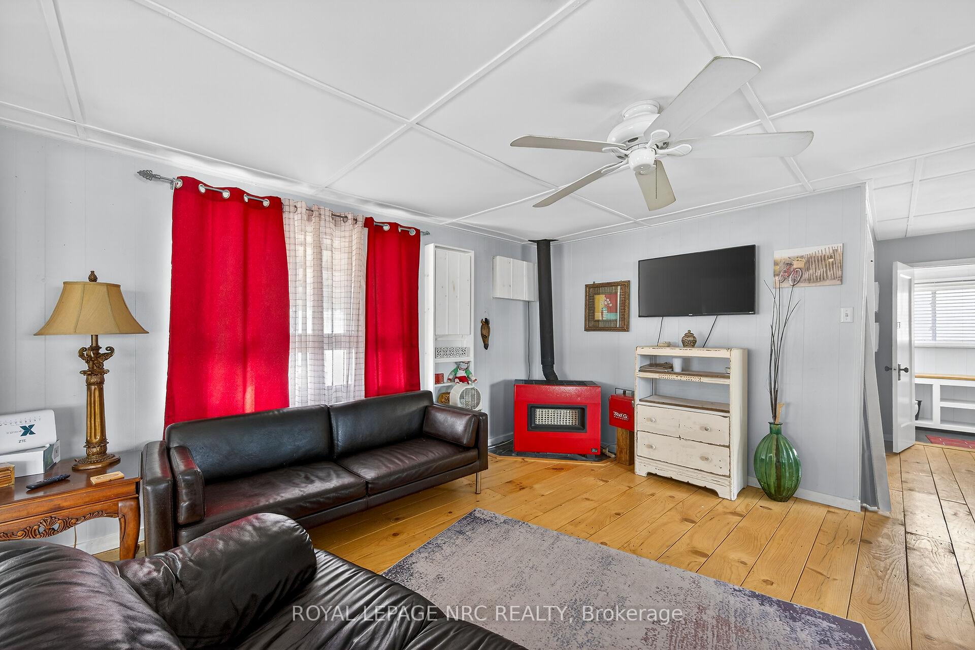 Photo 9 of 49 Heather Lane, Haldimand — HOMEH