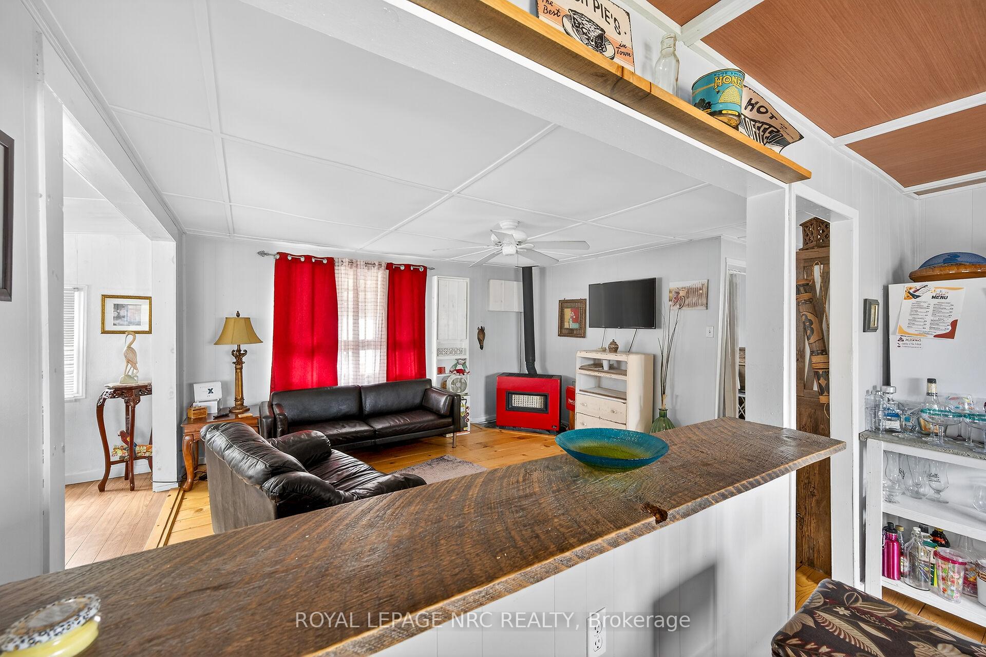 Photo 10 of 49 Heather Lane, Haldimand — HOMEH