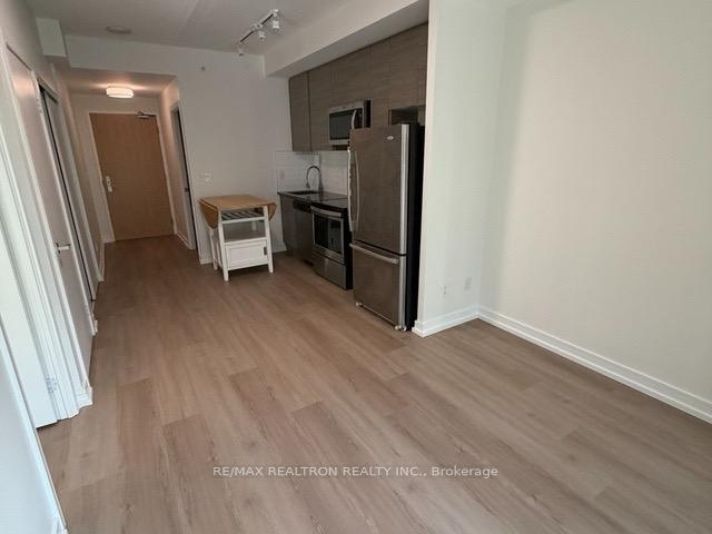 Photo 15 of Unit 233, 621 Sheppard Avenue E, North York, Bayview Village — HOMEH