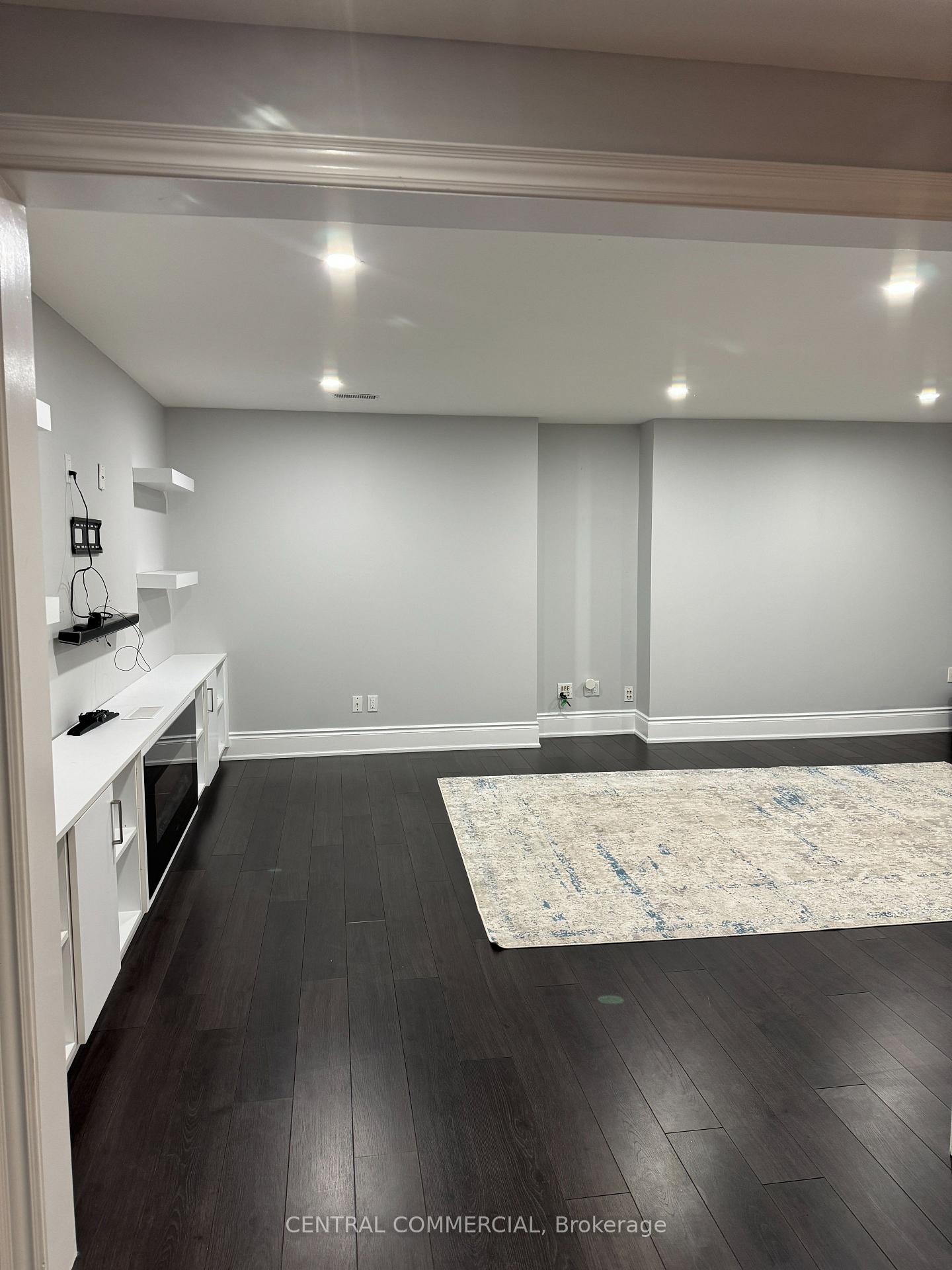 Photo 4 of 228 Coon's Road E, Richmond Hill, Oak Ridges — HOMEH