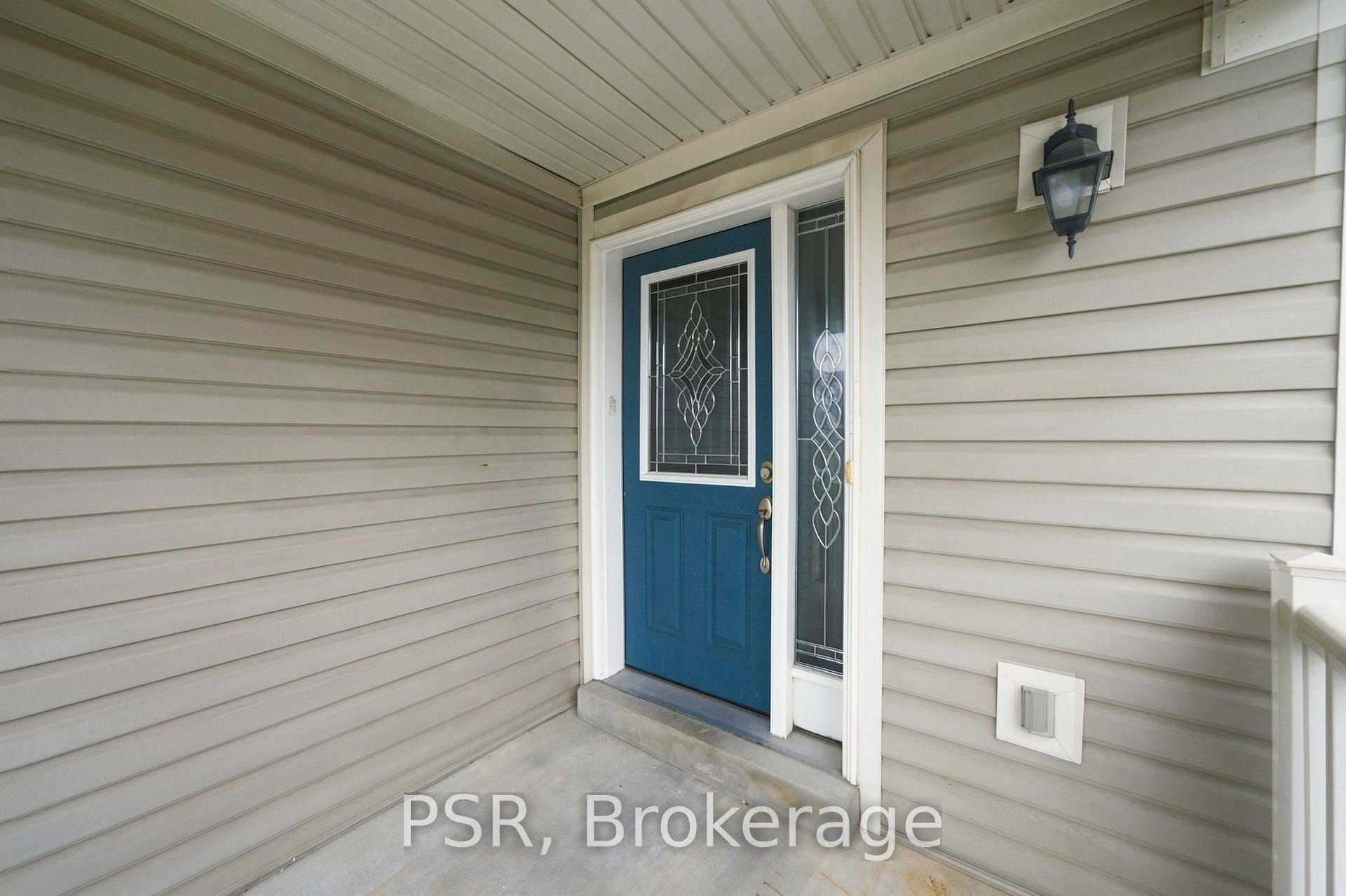 Photo 4 of 774 Mccue Drive, Oshawa, Taunton — HOMEH