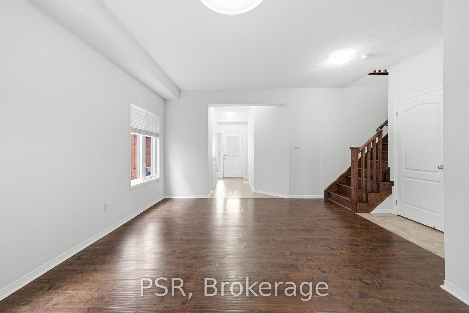 Photo 8 of 774 Mccue Drive, Oshawa, Taunton — HOMEH