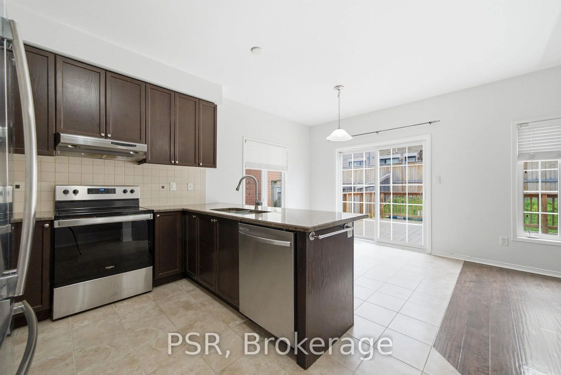 Photo 45 of 774 Mccue Drive, Oshawa, Taunton — HOMEH