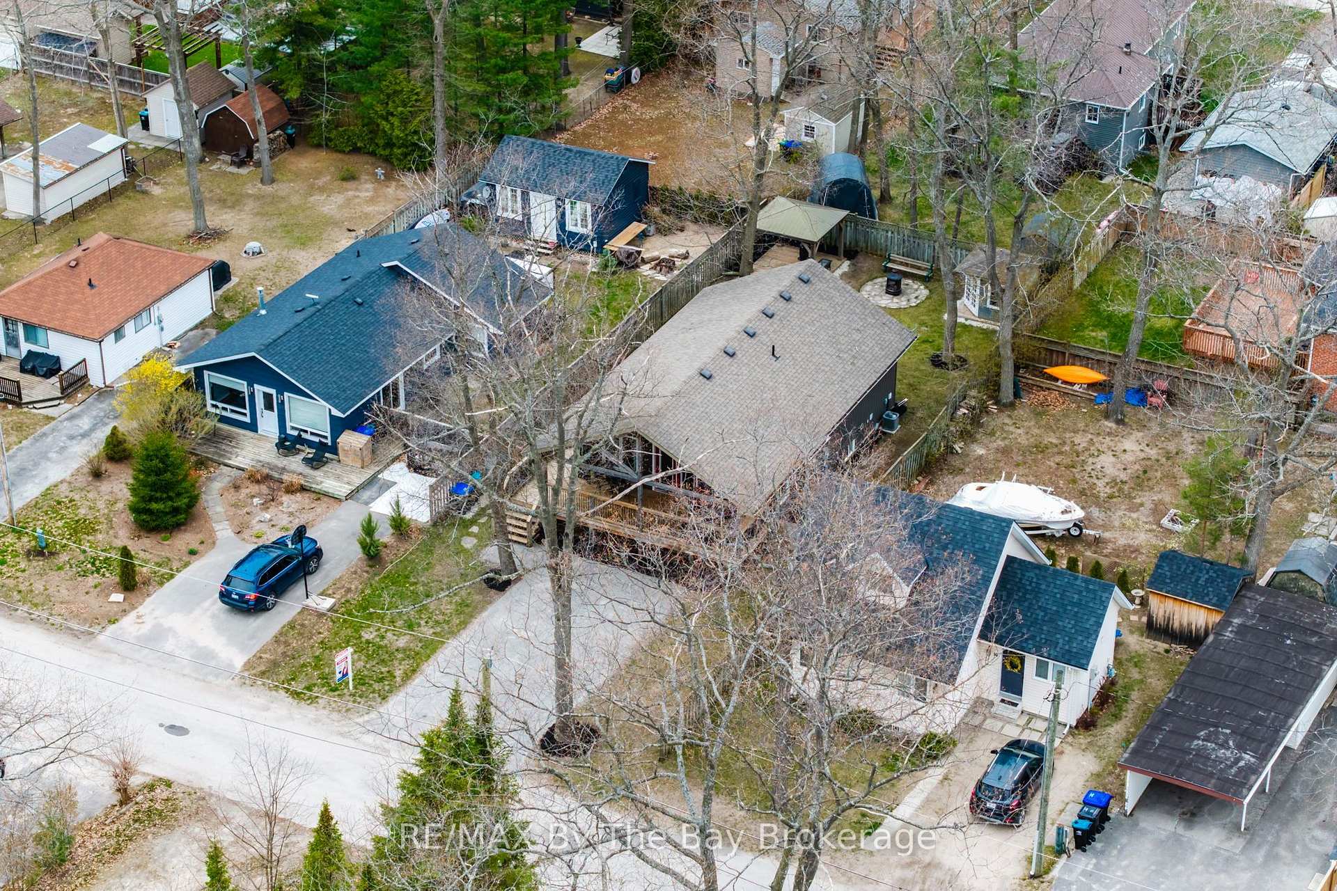 Photo 55 of 12 5th Lane, Wasaga Beach — HOMEH