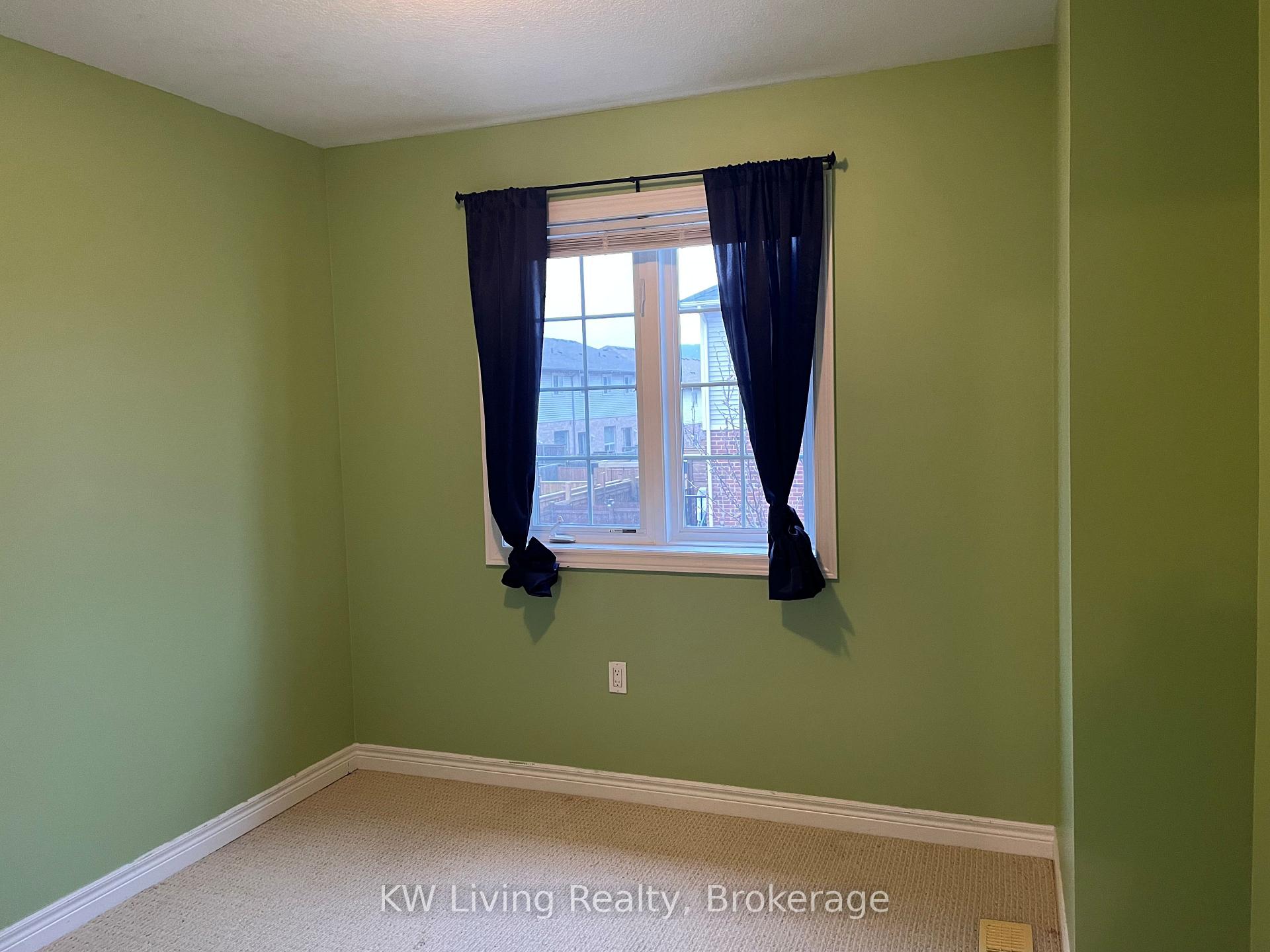 Photo 6 of Unit 27, 8 Lakelawn Road, Grimsby, Grimsby Beach — HOMEH