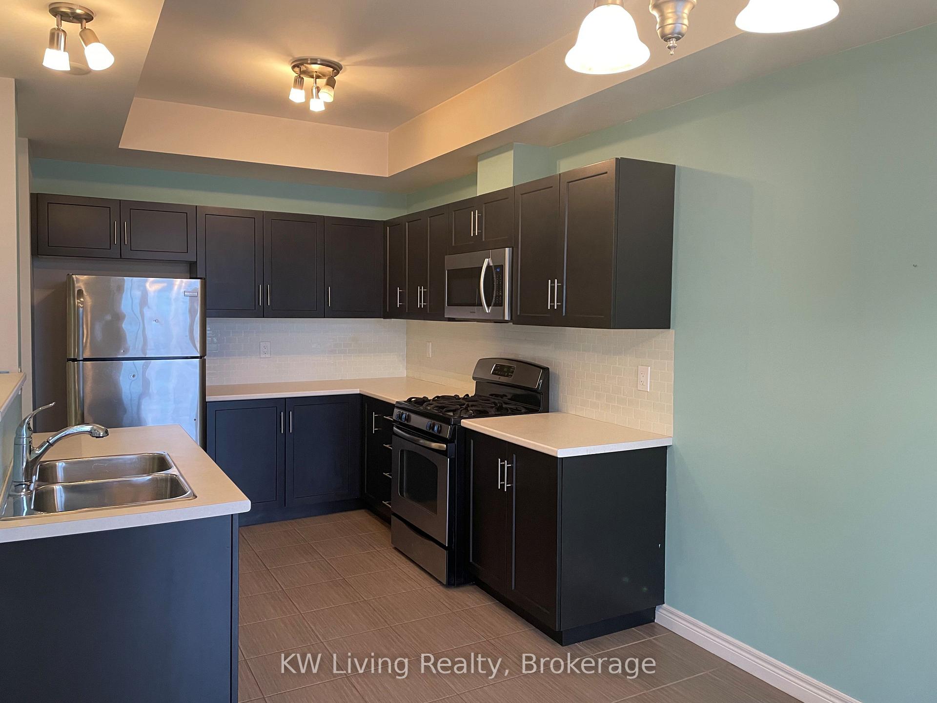 Photo 8 of Unit 27, 8 Lakelawn Road, Grimsby, Grimsby Beach — HOMEH