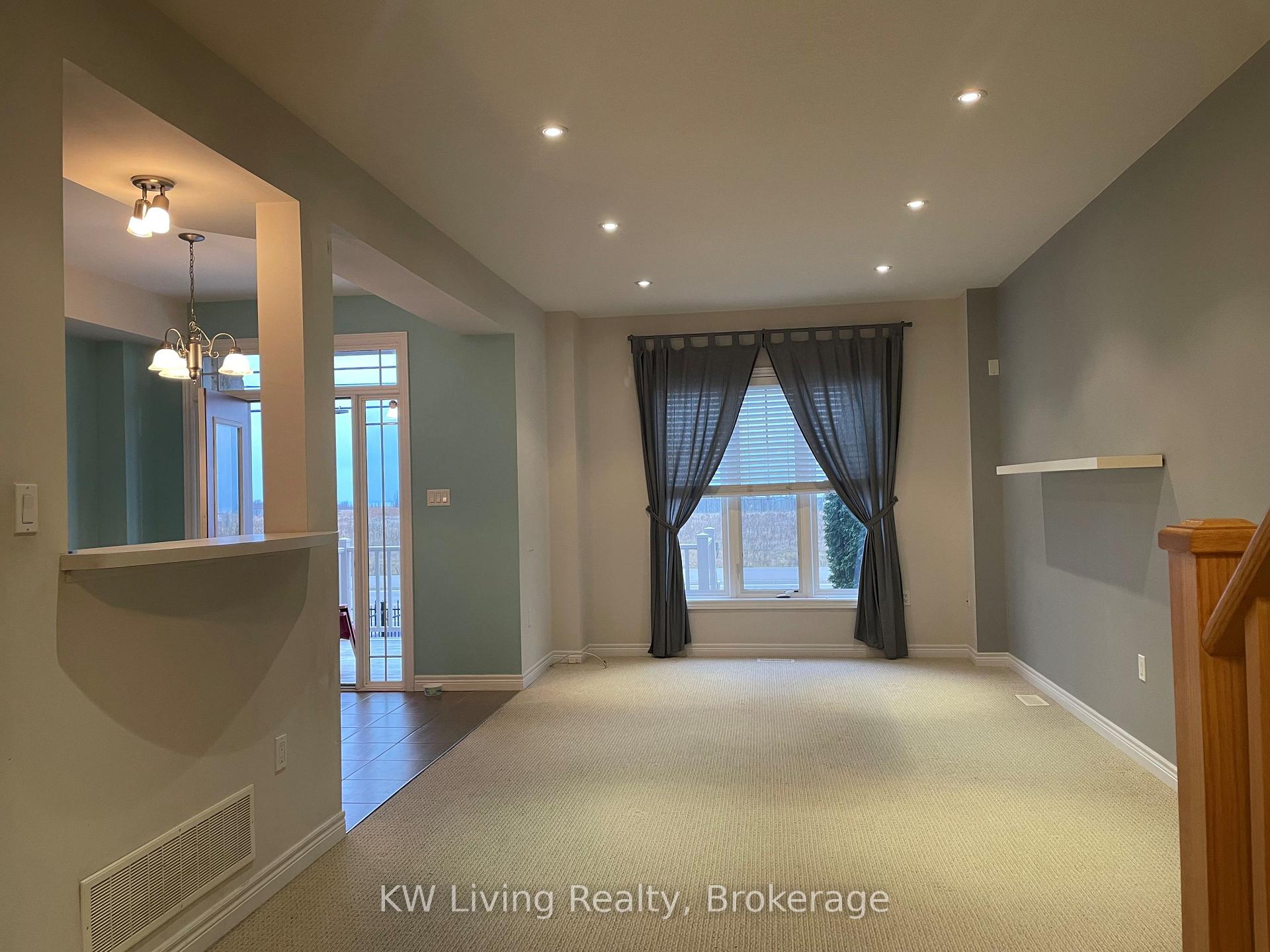 Photo 9 of Unit 27, 8 Lakelawn Road, Grimsby, Grimsby Beach — HOMEH
