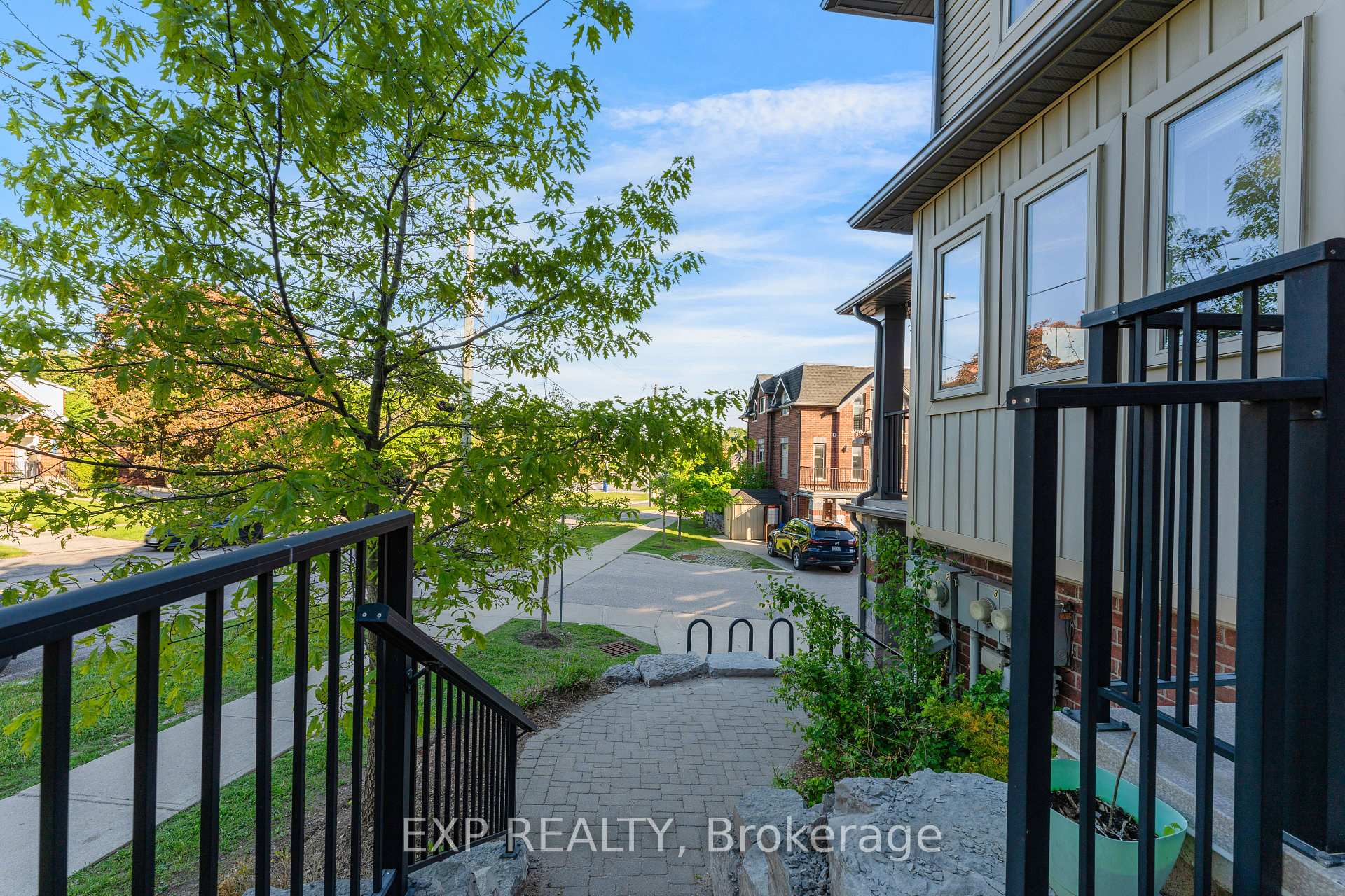 Photo 6 of Unit 5, 487 East Avenue, Kitchener, King East — HOMEH