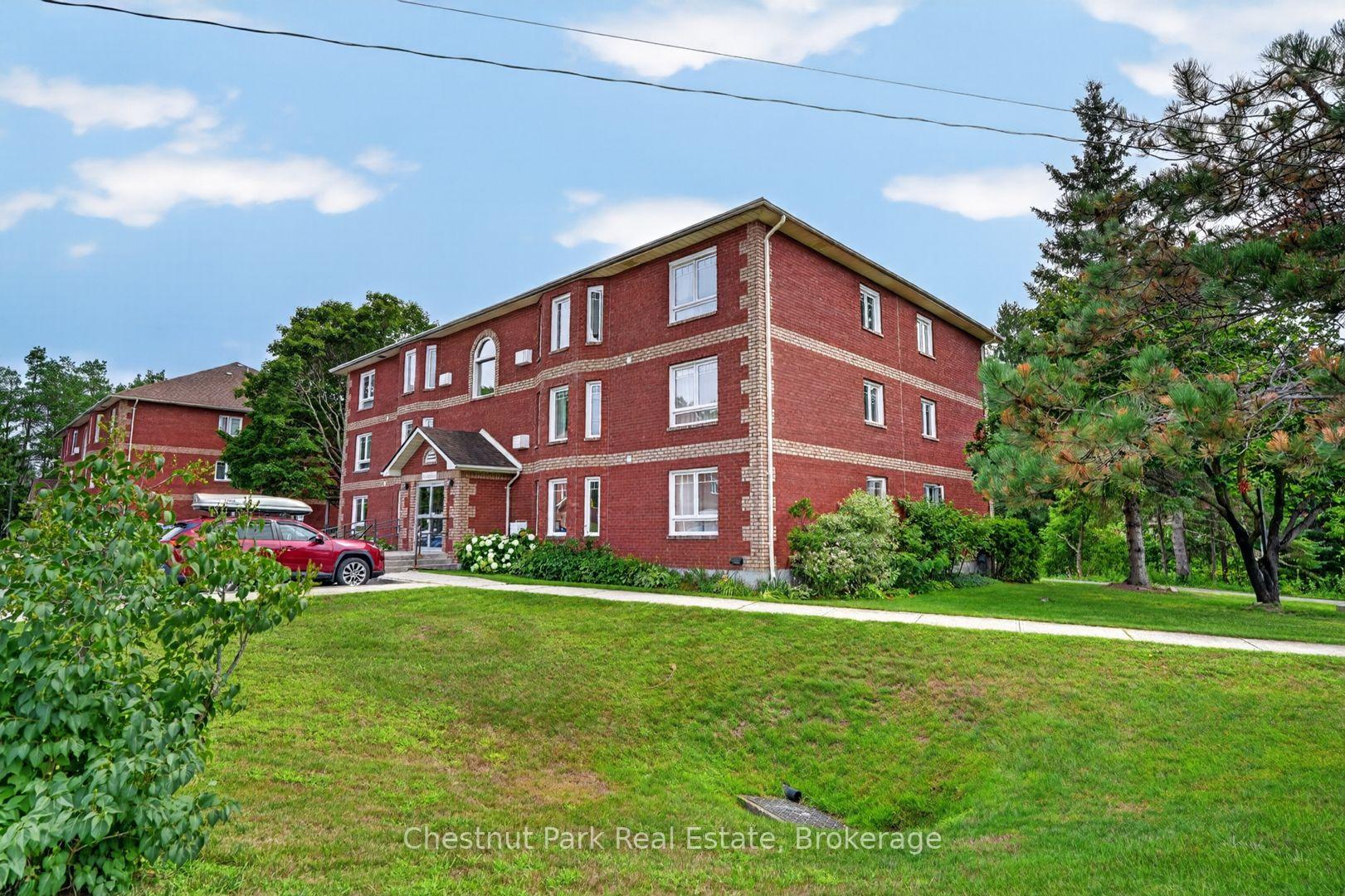 Photo 1 of Unit 202C, 661 Cedar Lane, Bracebridge, Macaulay — HOMEH