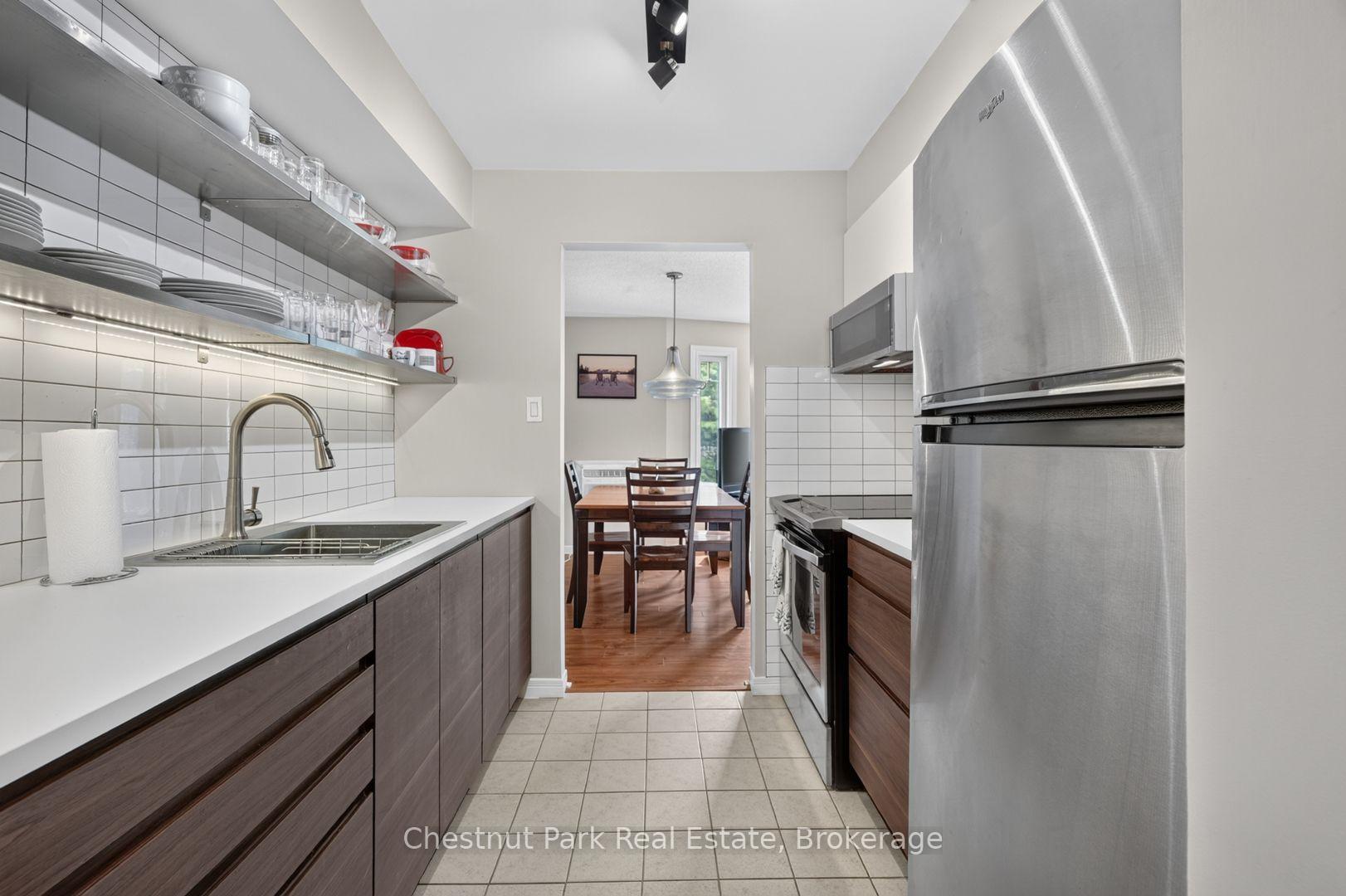 Photo 9 of Unit 202C, 661 Cedar Lane, Bracebridge, Macaulay — HOMEH