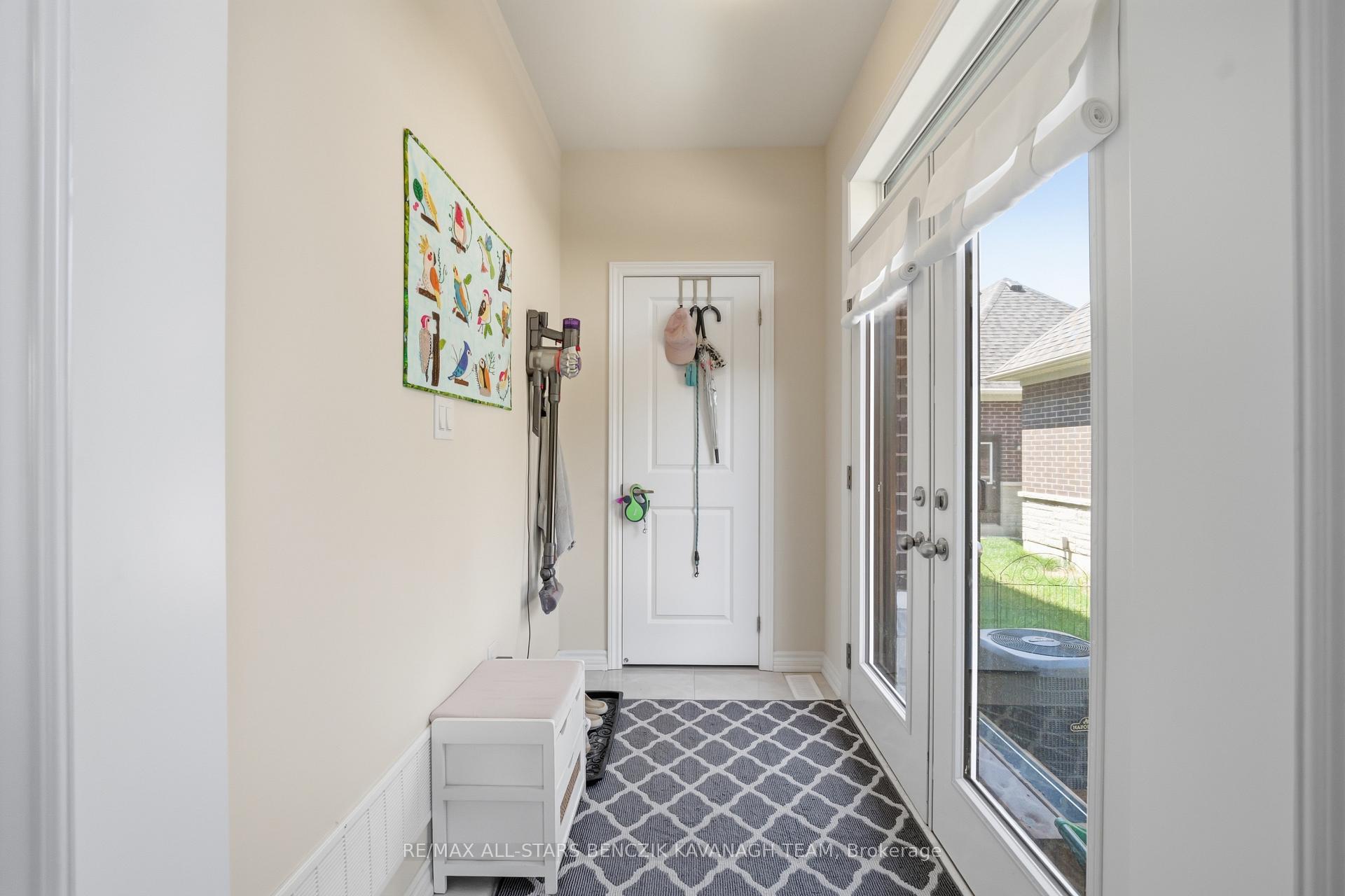 Photo 12 of 170 Alcorn Drive, Kawartha Lakes, Lindsay — HOMEH