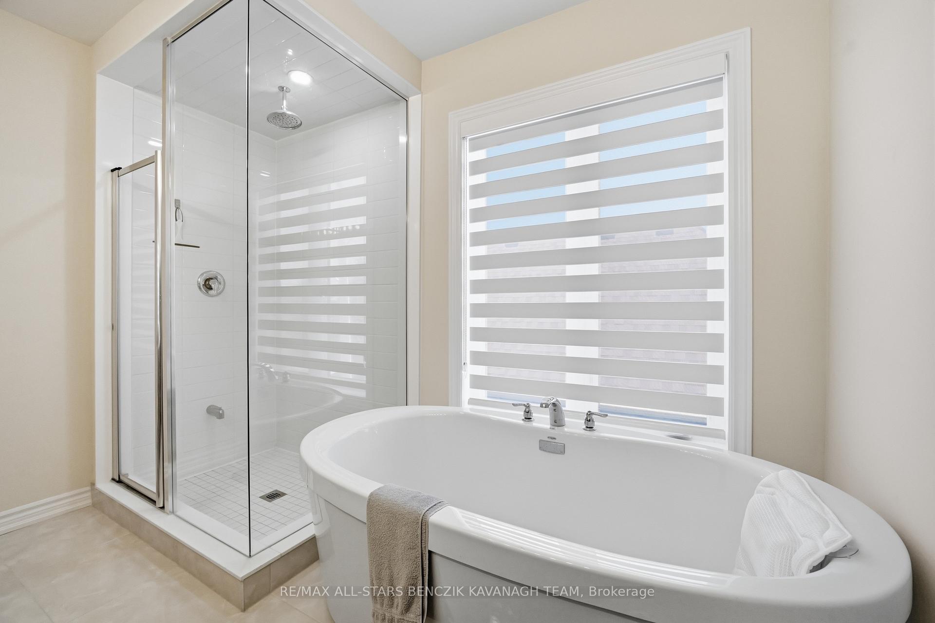 Photo 16 of 170 Alcorn Drive, Kawartha Lakes, Lindsay — HOMEH