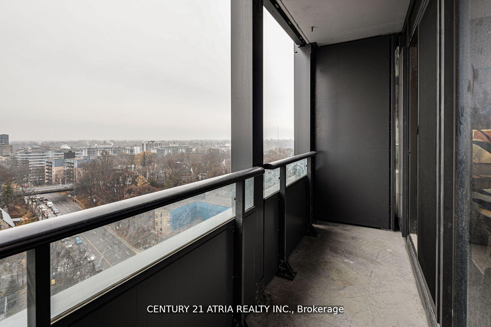 Photo 9 of Unit 1810, 2020 Bathurst Street, Toronto, Humewood-Cedarvale — HOMEH