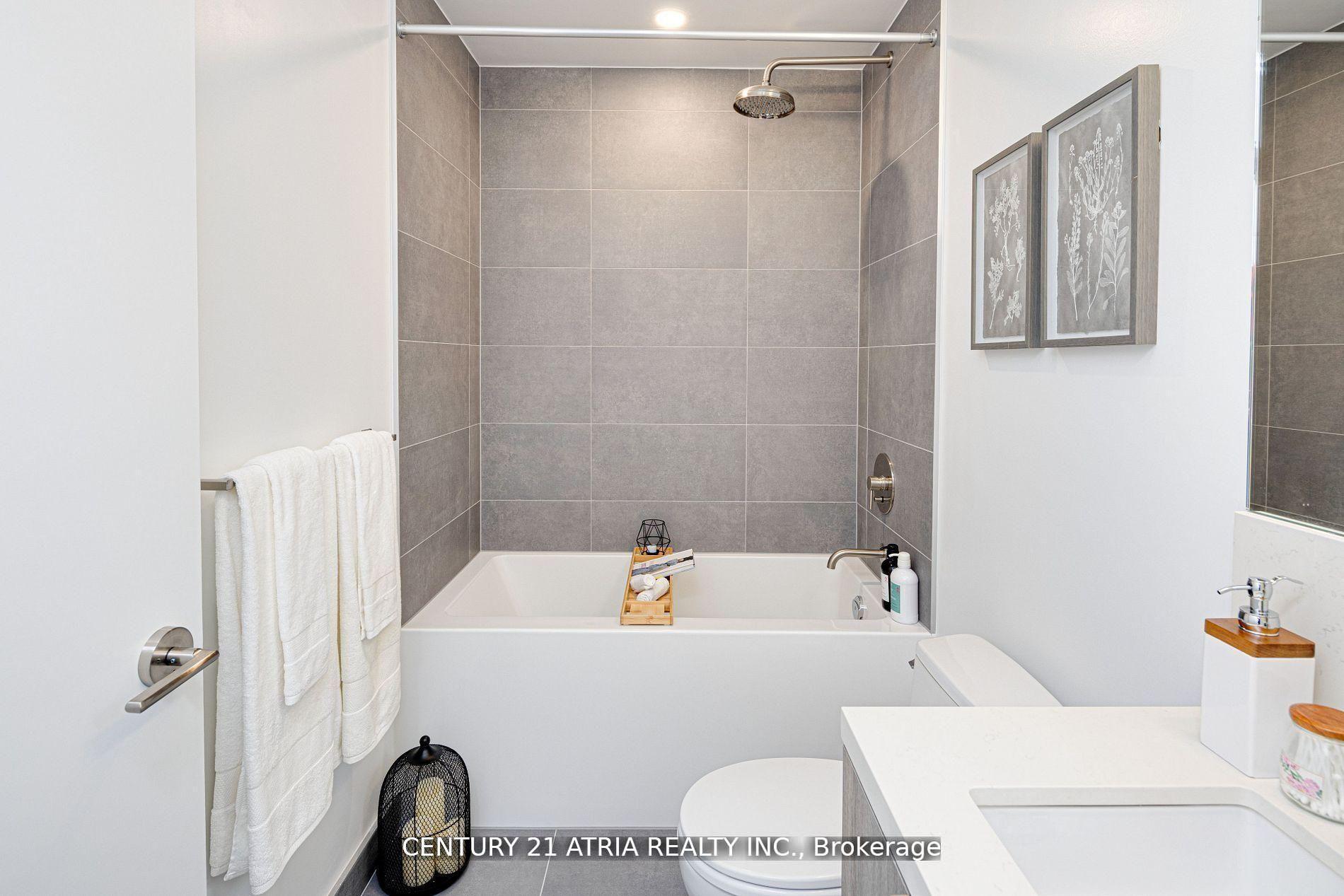 Photo 13 of Unit 1810, 2020 Bathurst Street, Toronto, Humewood-Cedarvale — HOMEH