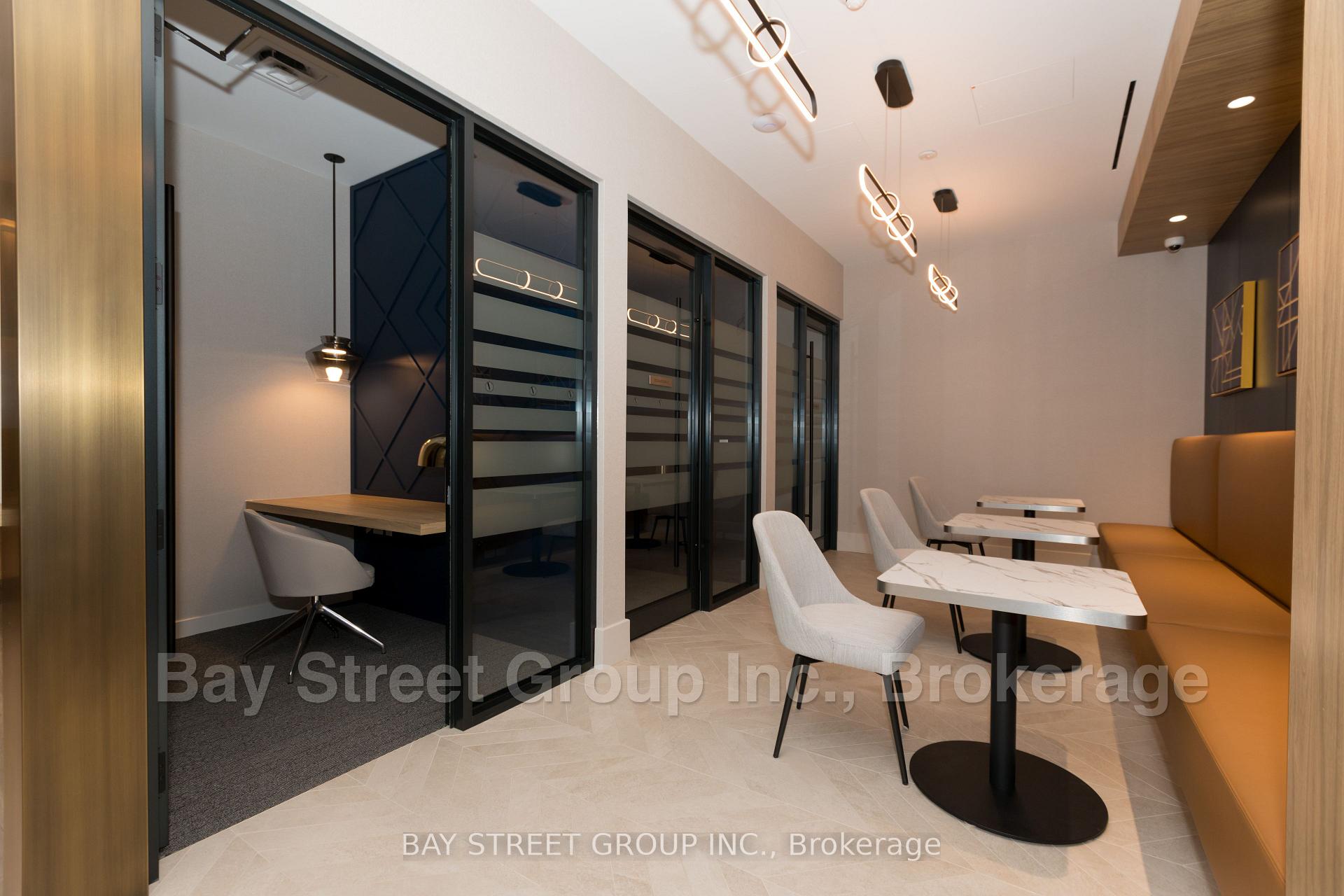 Photo 6 of Unit 707, 5 Meadowdale Road, Vaughan, Vaughan Corporate Centre — HOMEH