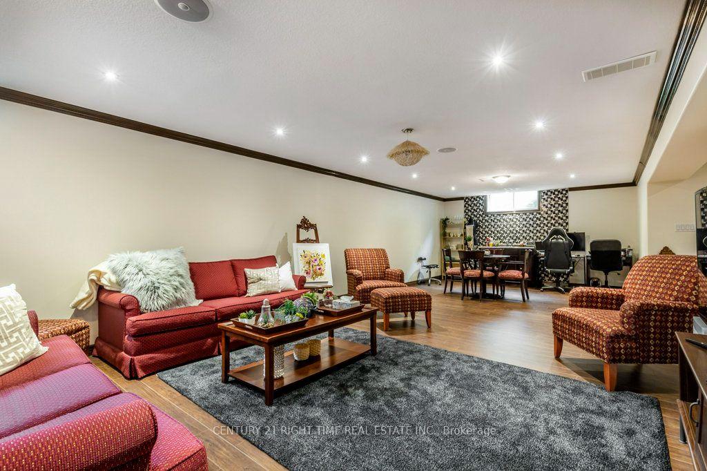 Photo 11 of 14 Anastasia Drive, Kitchener, Country Hills East — HOMEH