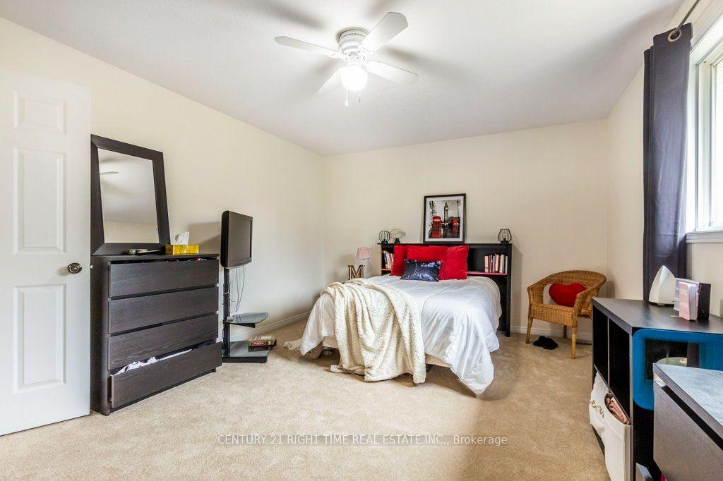Photo 27 of 14 Anastasia Drive, Kitchener, Country Hills East — HOMEH