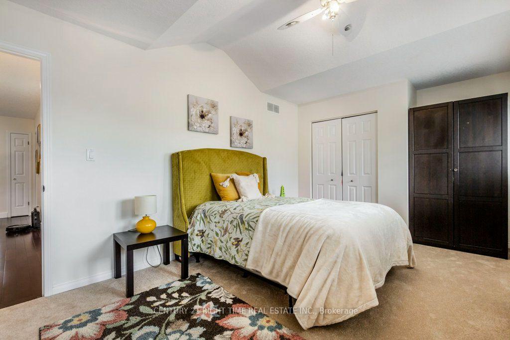 Photo 28 of 14 Anastasia Drive, Kitchener, Country Hills East — HOMEH