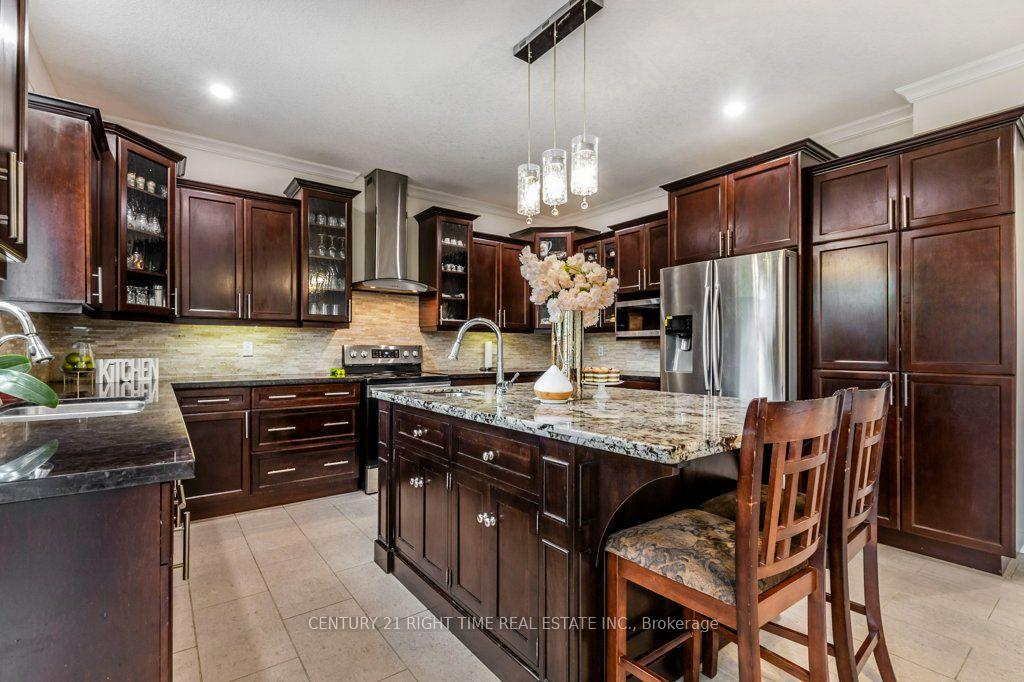 Photo 39 of 14 Anastasia Drive, Kitchener, Country Hills East — HOMEH
