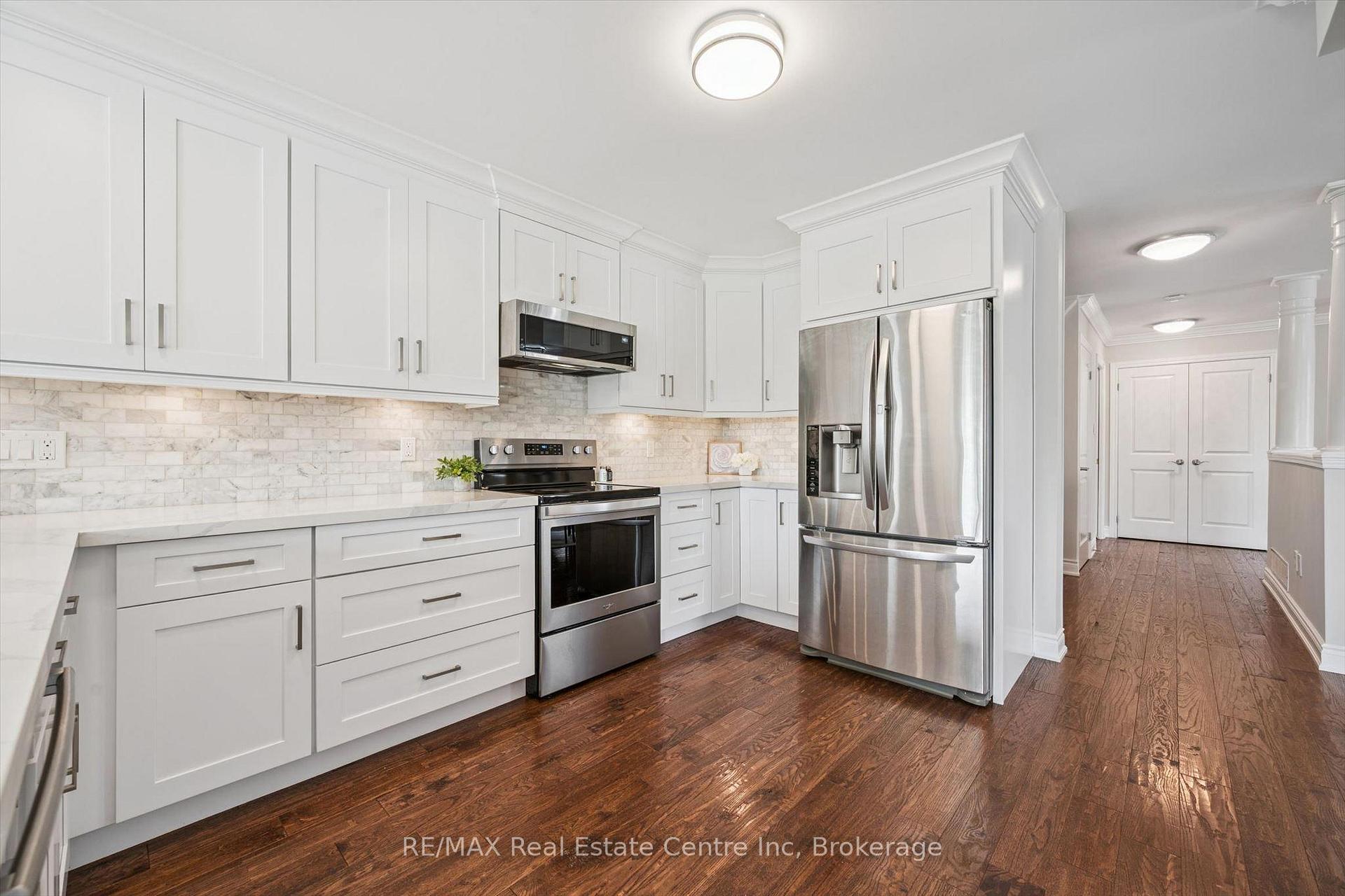 Photo 3 of 75 Teal Drive, Guelph, Kortright Hills — HOMEH