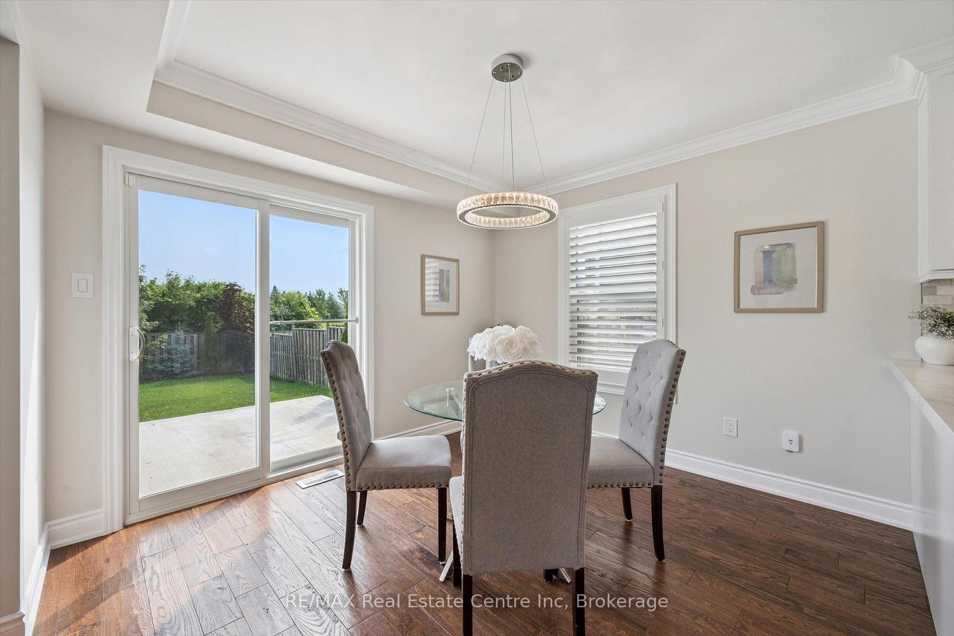 Photo 8 of 75 Teal Drive, Guelph, Kortright Hills — HOMEH