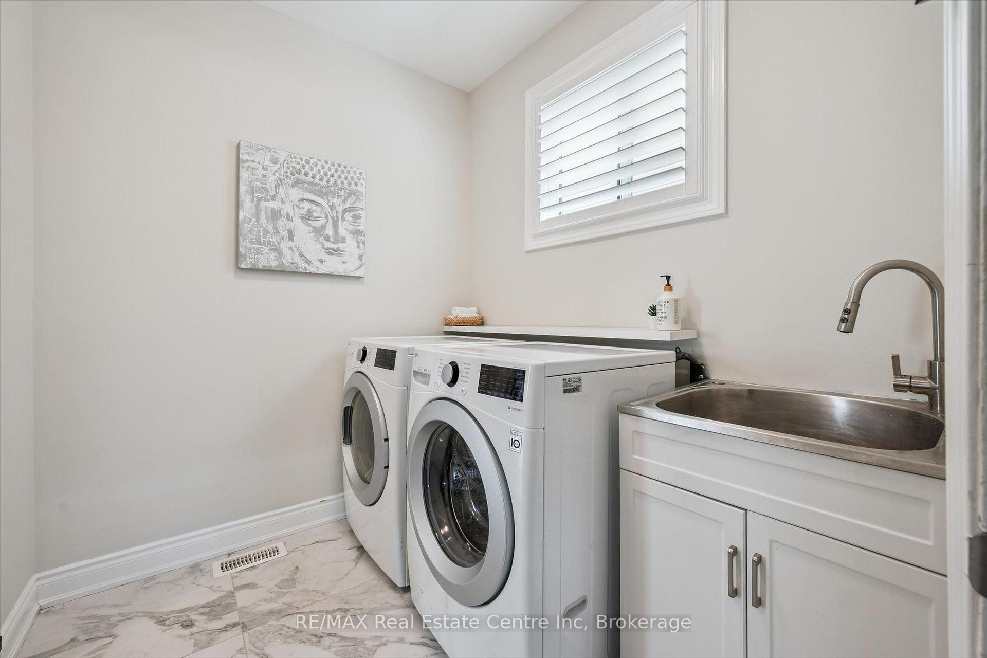Photo 13 of 75 Teal Drive, Guelph, Kortright Hills — HOMEH