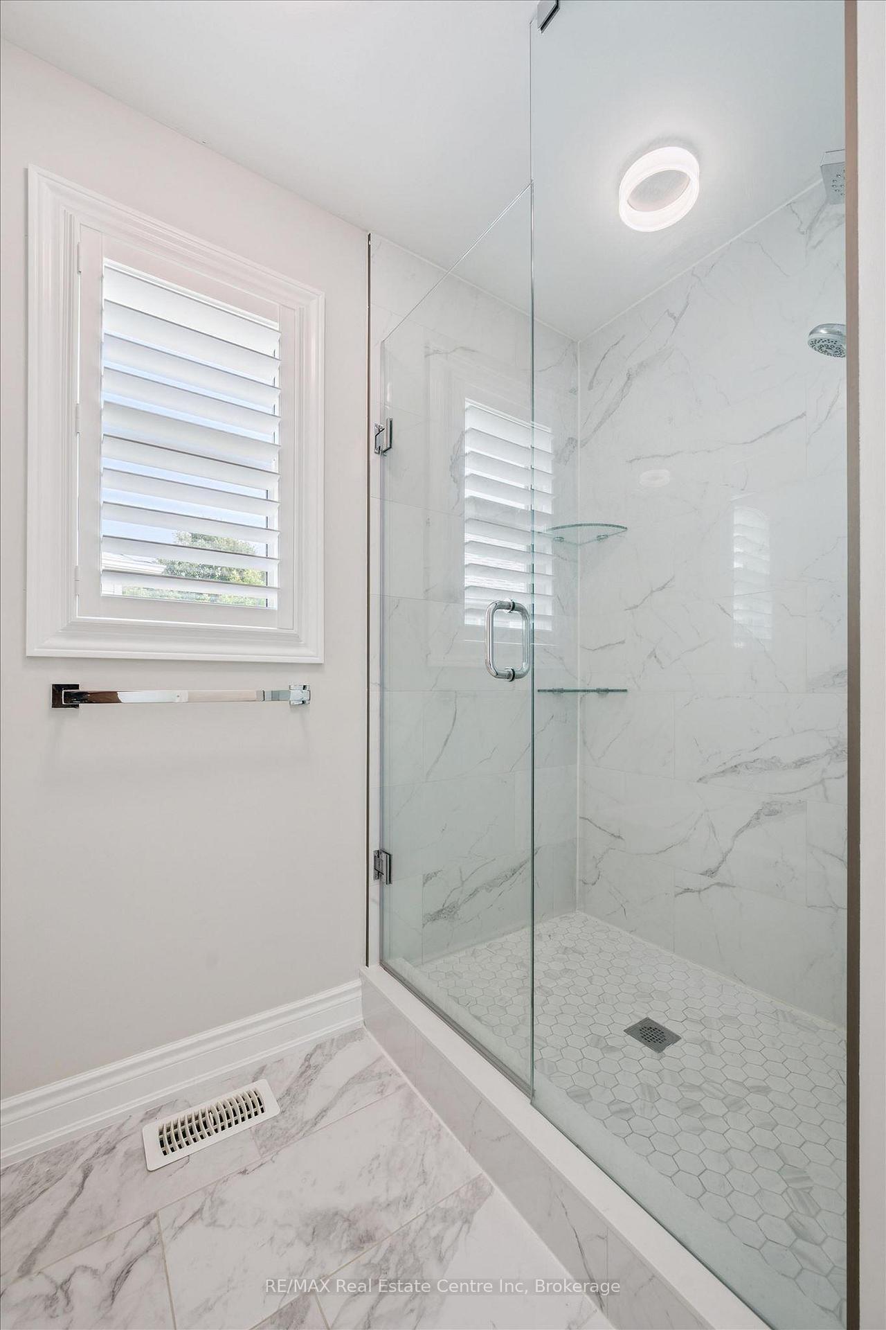 Photo 17 of 75 Teal Drive, Guelph, Kortright Hills — HOMEH