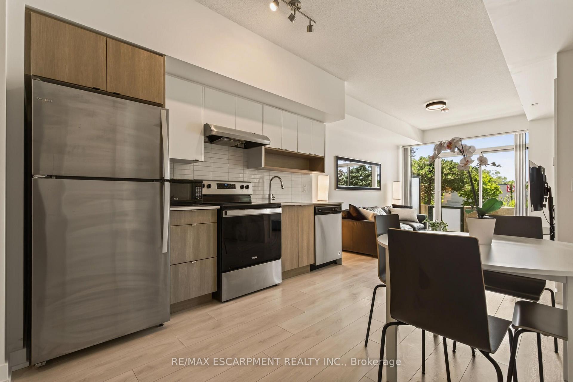 Photo 11 of Unit A116, 1117 Cooke Boulevard, Burlington, LaSalle — HOMEH