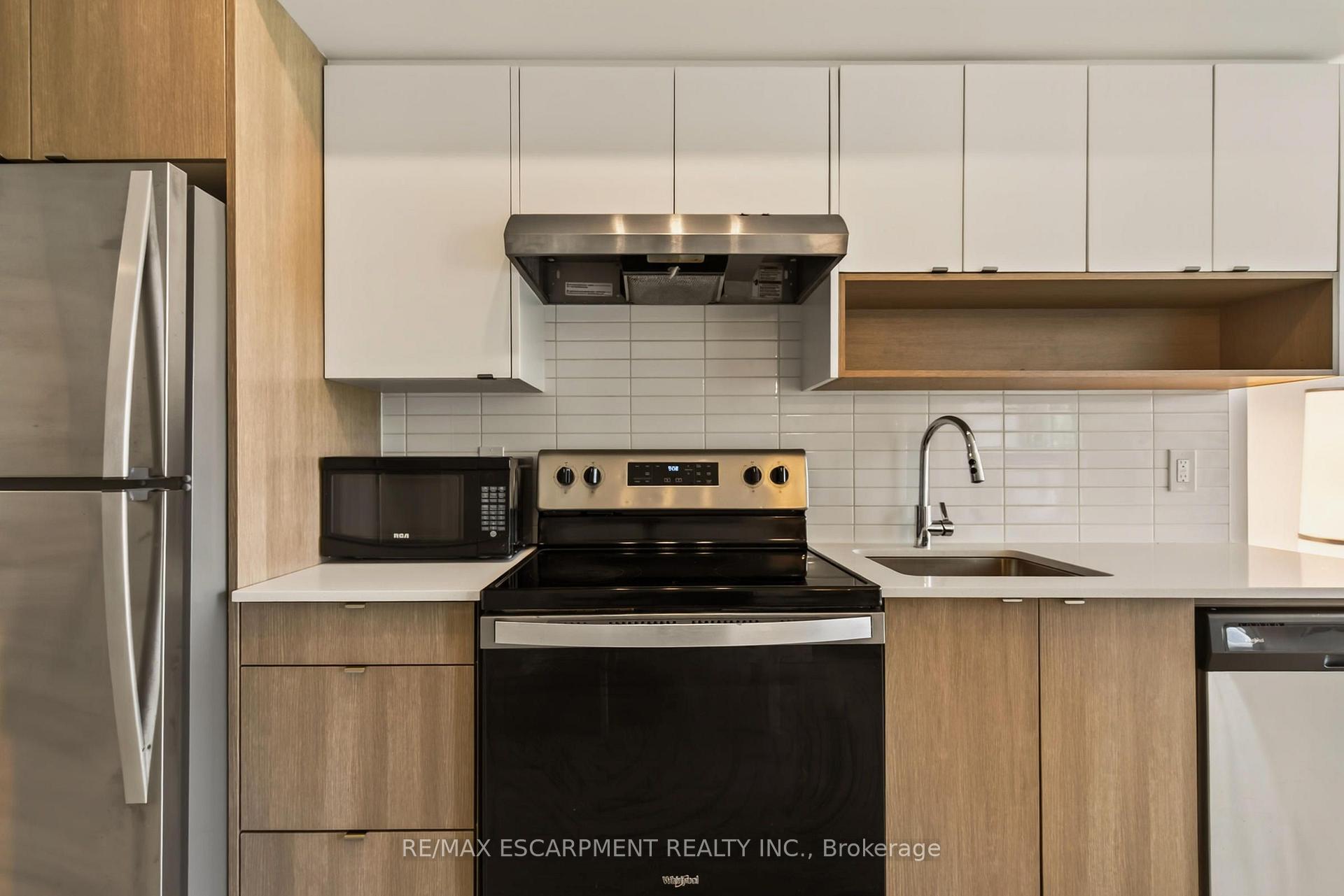 Photo 17 of Unit A116, 1117 Cooke Boulevard, Burlington, LaSalle — HOMEH
