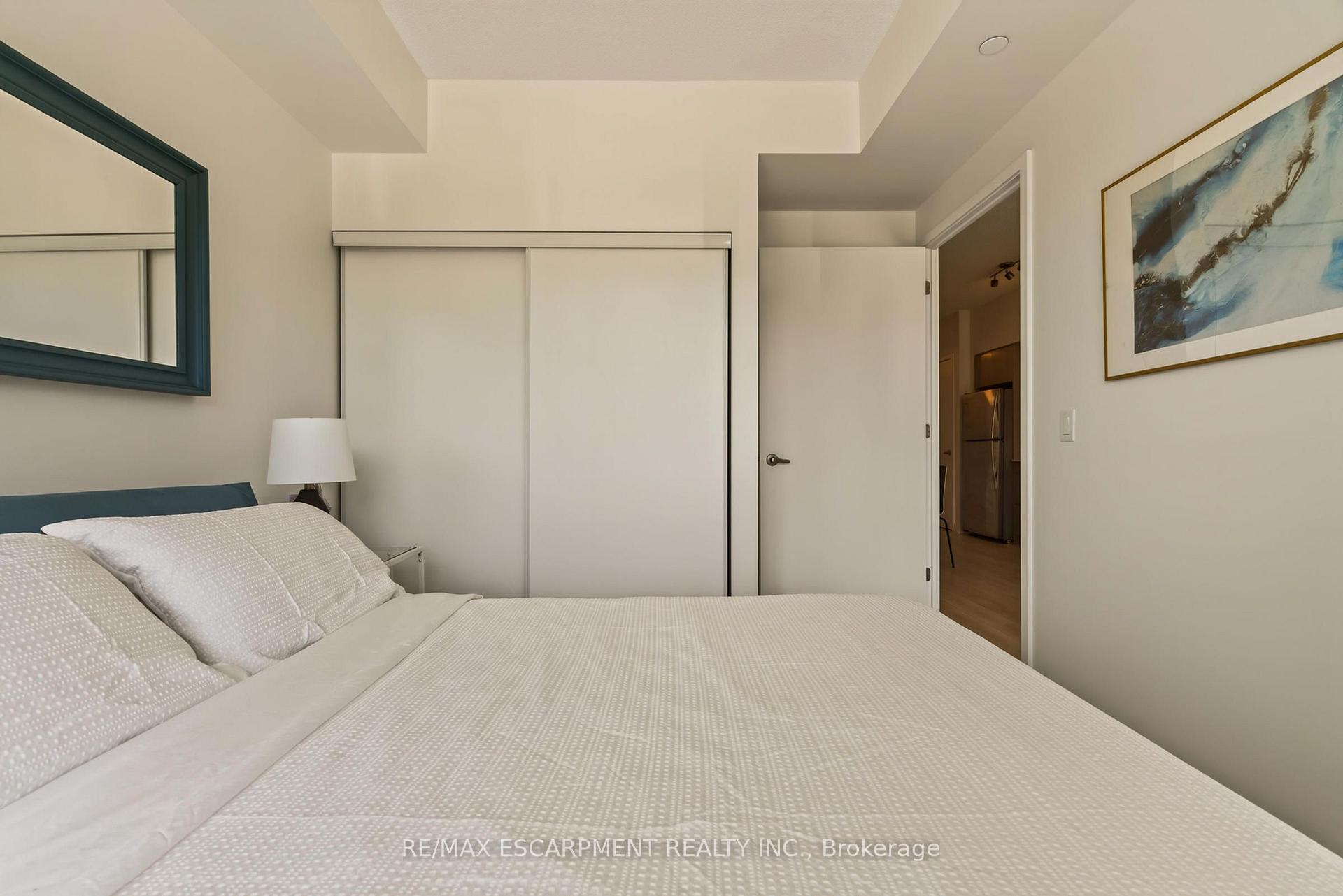 Photo 32 of Unit A116, 1117 Cooke Boulevard, Burlington, LaSalle — HOMEH