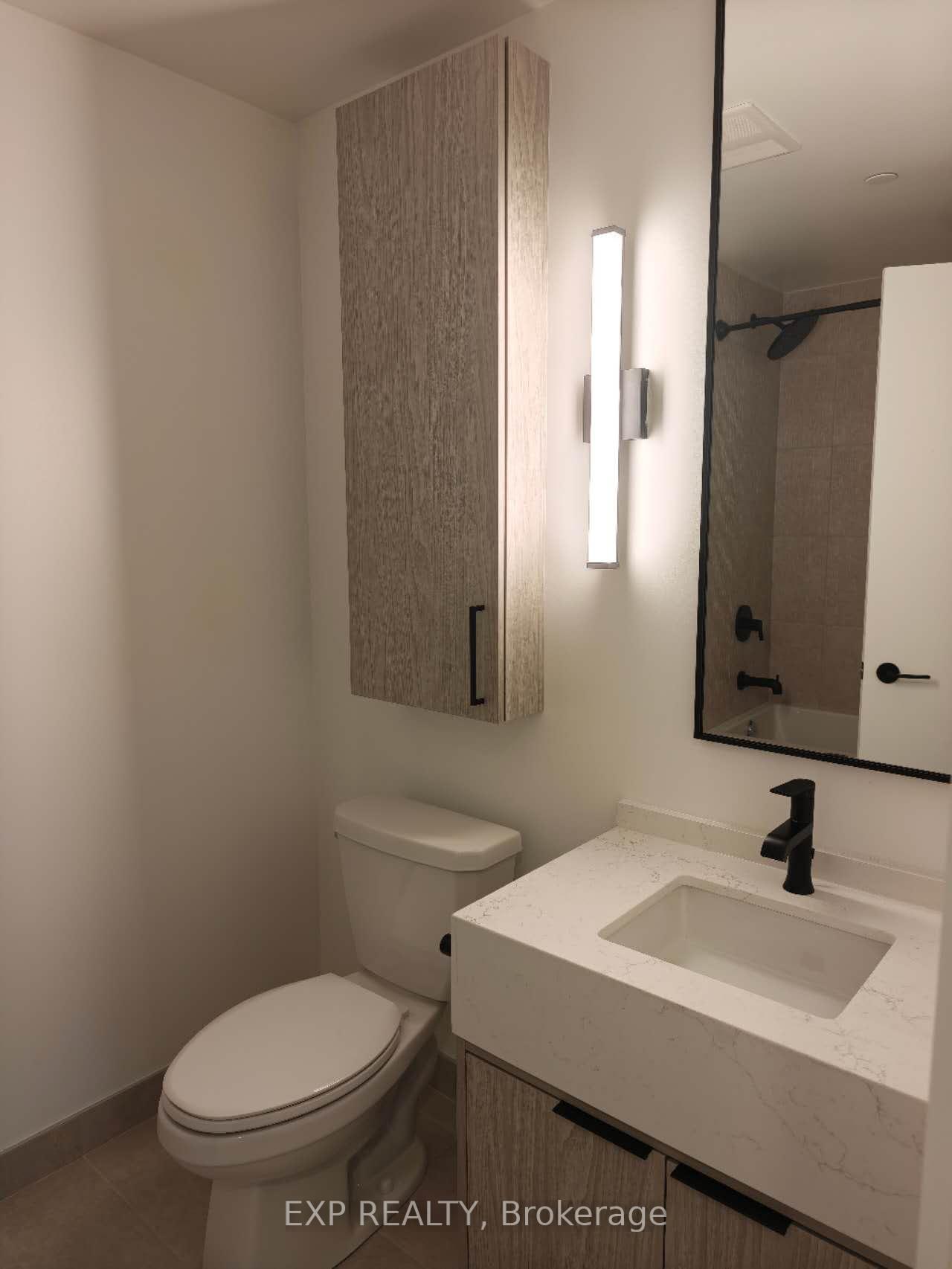 Photo 6 of Unit 902, 91 Montclair Avenue, Toronto, Forest Hill South — HOMEH