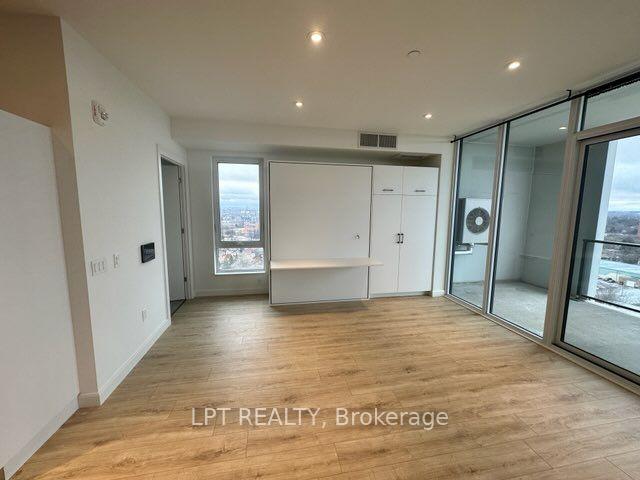 Photo 8 of Unit 1313, 741 King Street W, Kitchener, KW Hospital — HOMEH