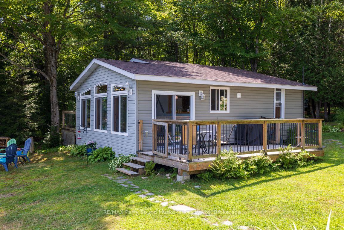 Photo 11 of 18 Maple Trail, McDougall — HOMEH