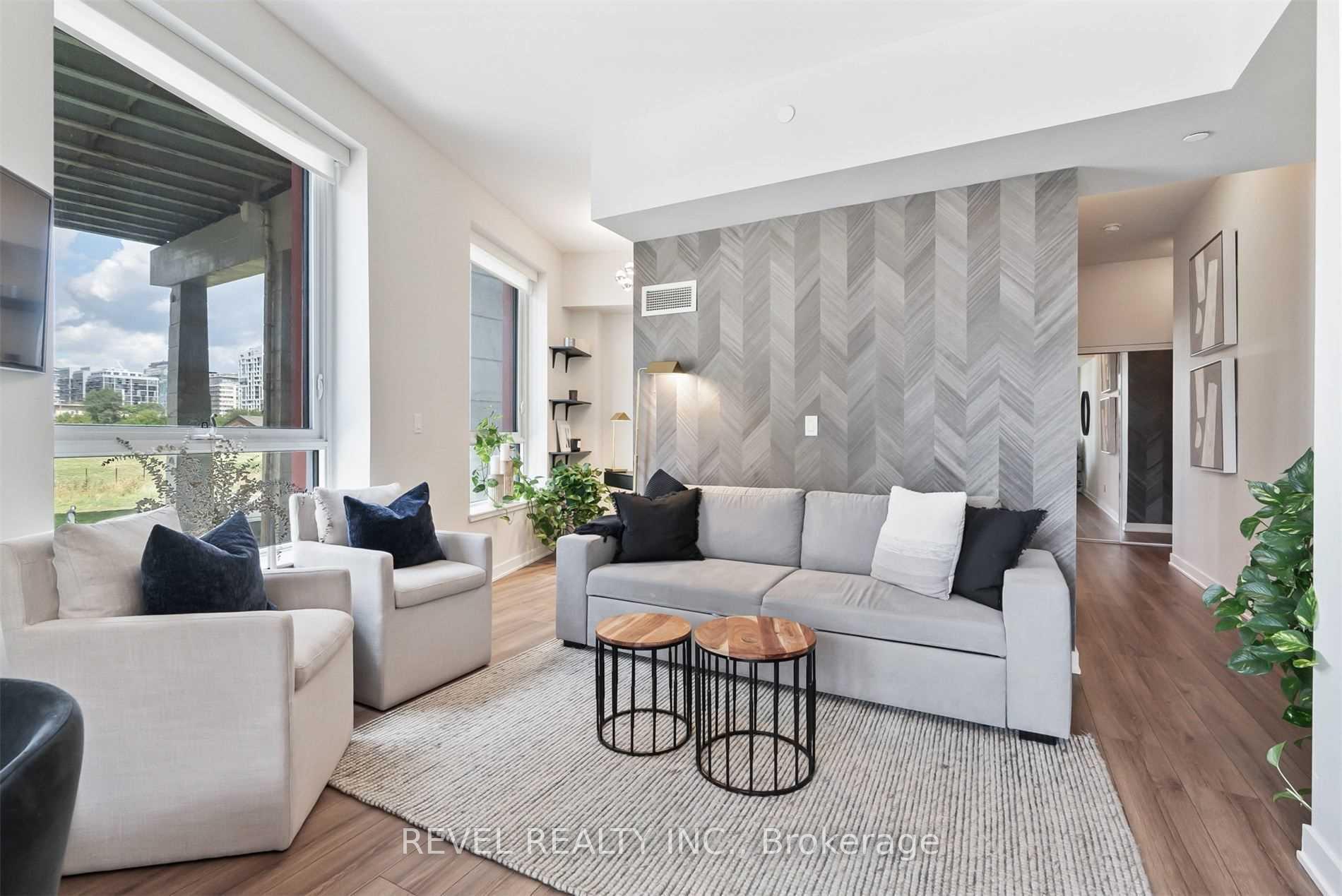 Front of Unit 215, 50 Bruyeres Mews