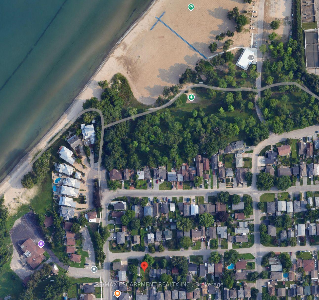 Photo 3 of 4 Grandview Drive, St. Catharines, Port Weller — HOMEH