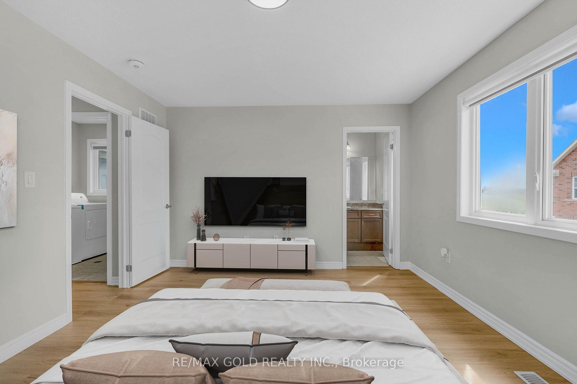 Photo 23 of 94 Benhurst Crescent, Brampton, Northwest Brampton — HOMEH