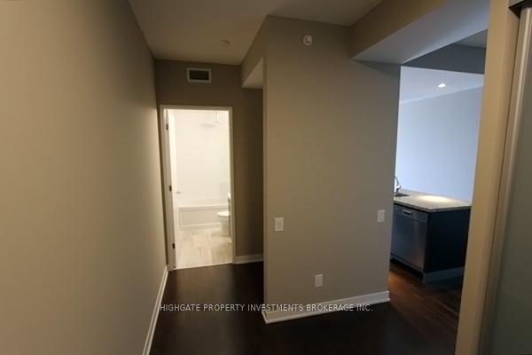 Photo 3 of Unit 1007, 90 Park Lawn Road, Etobicoke, Mimico — HOMEH