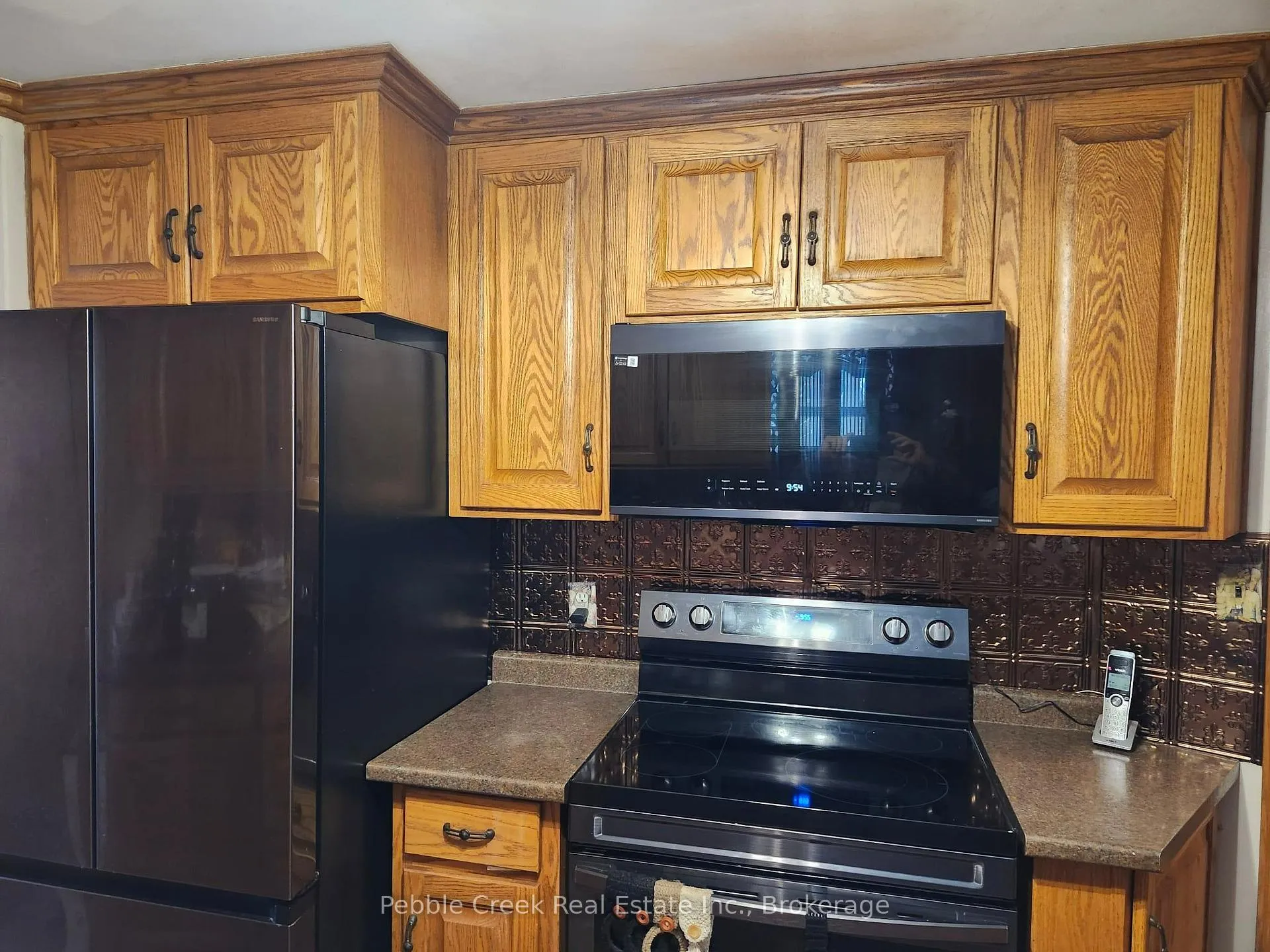 Photo 10 of 6 Garden Road, Ashfield-Colborne-Wawanosh, Colborne — HOMEH