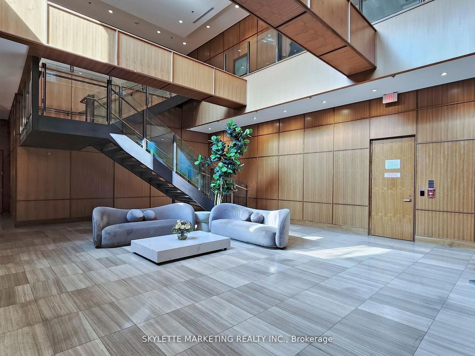Photo 2 of Unit 1128, 111 St Clair Avenue W, Toronto, Yonge-St. Clair — HOMEH