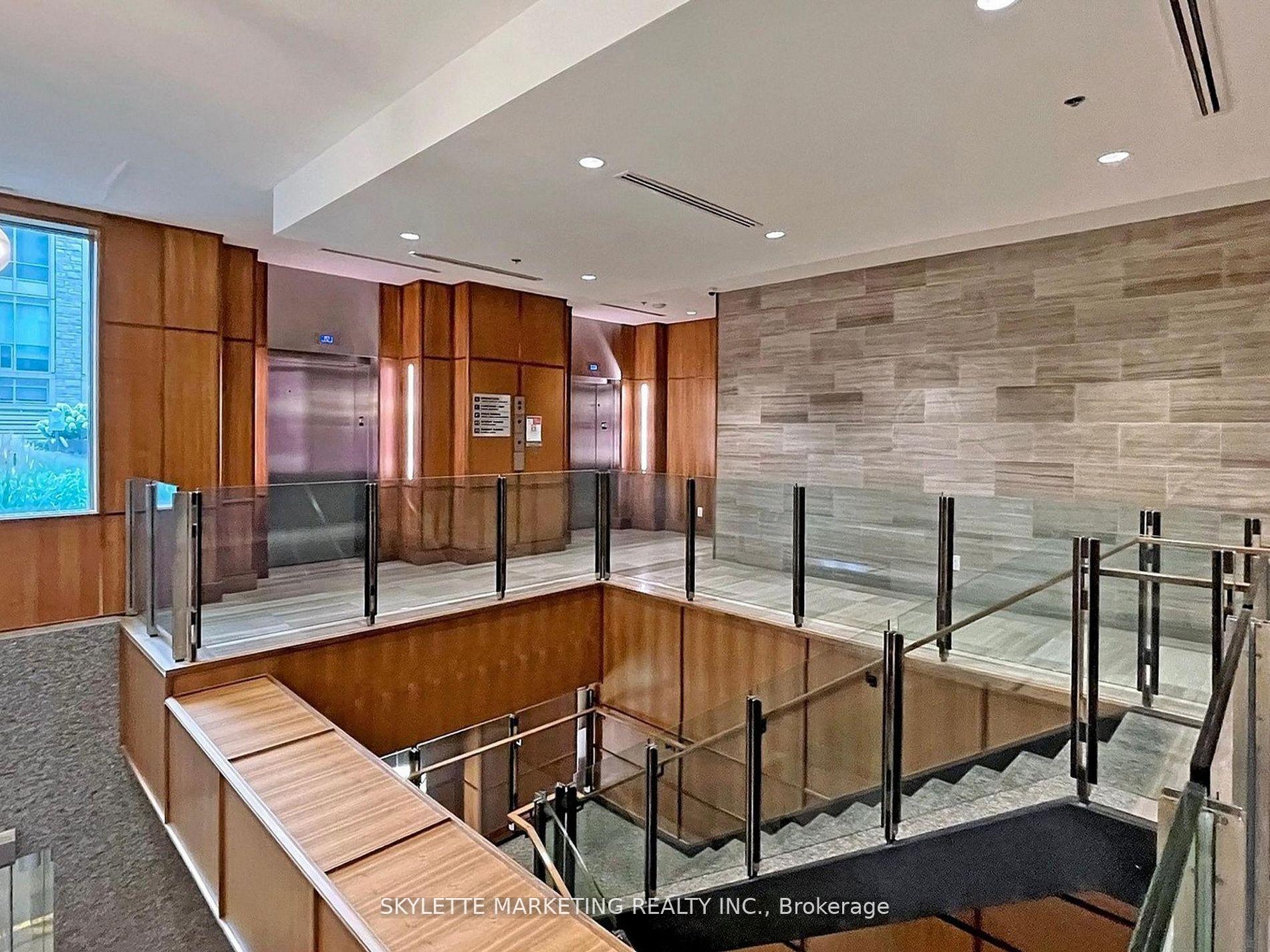 Photo 6 of Unit 1128, 111 St Clair Avenue W, Toronto, Yonge-St. Clair — HOMEH