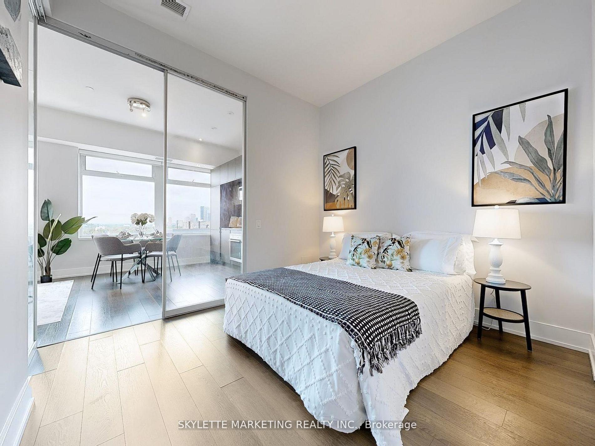 Photo 20 of Unit 1128, 111 St Clair Avenue W, Toronto, Yonge-St. Clair — HOMEH