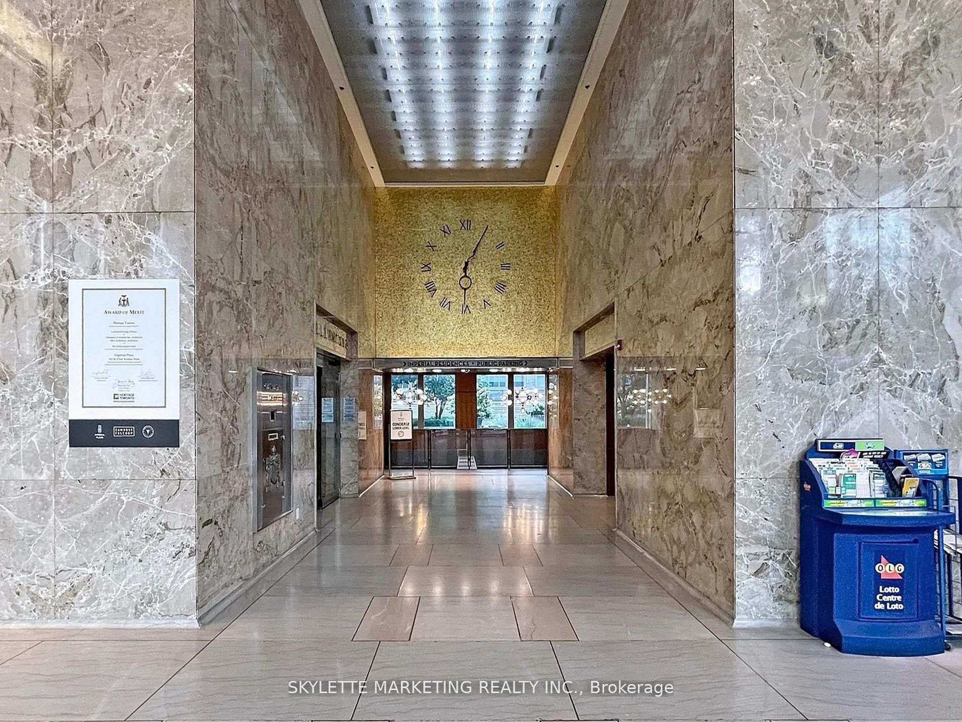 Photo 45 of Unit 1128, 111 St Clair Avenue W, Toronto, Yonge-St. Clair — HOMEH