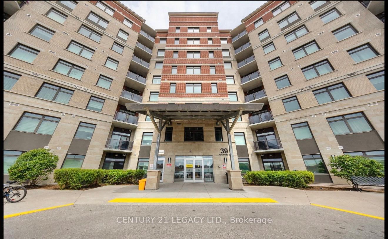 Photo 3 of Unit 104, 39 New Delhi Drive, Markham, Cedarwood — HOMEH