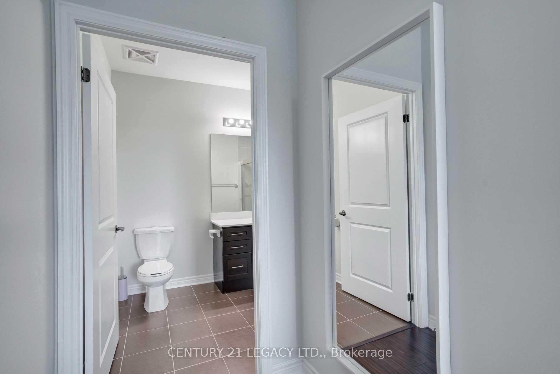 Photo 16 of Unit 104, 39 New Delhi Drive, Markham, Cedarwood — HOMEH