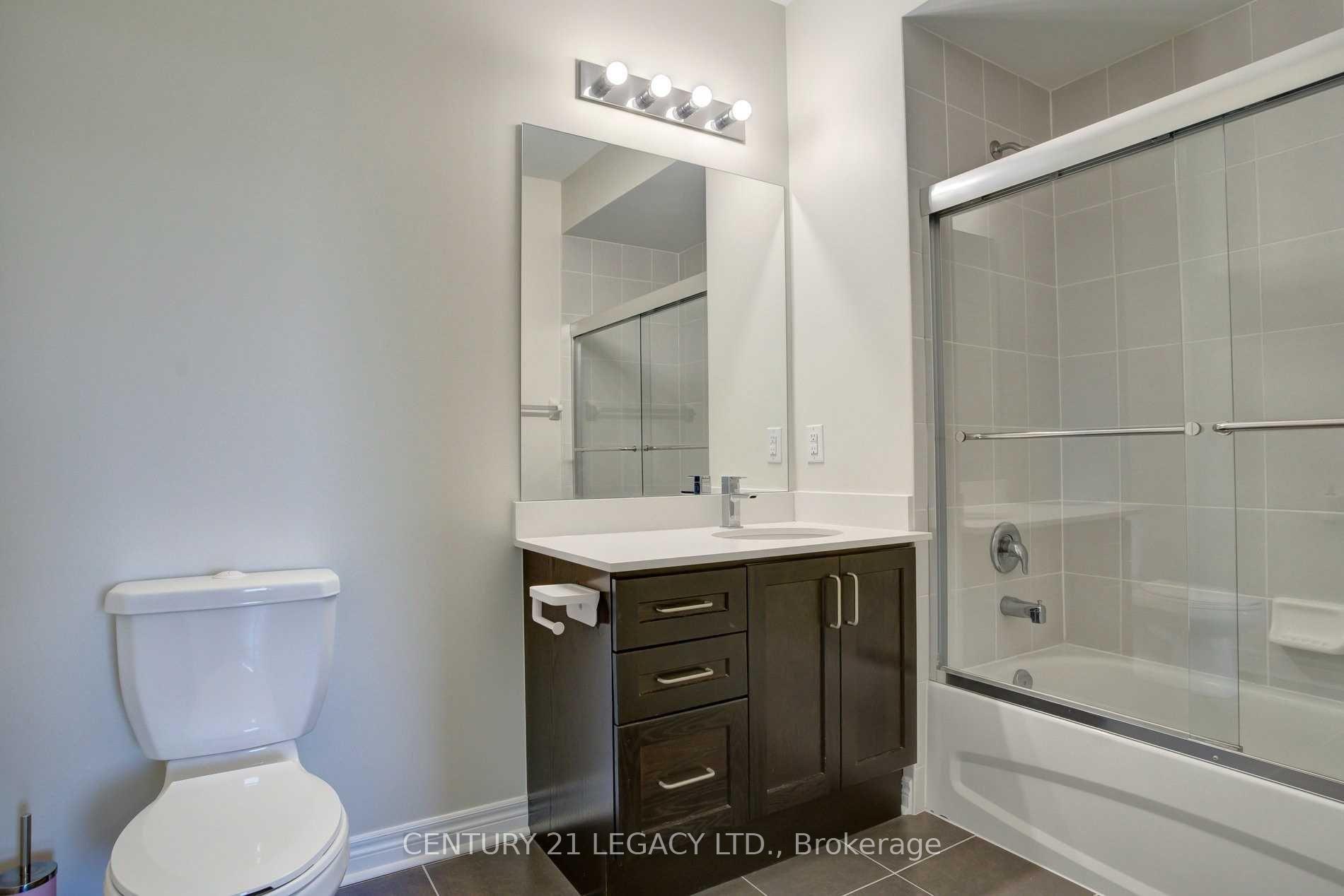 Photo 18 of Unit 104, 39 New Delhi Drive, Markham, Cedarwood — HOMEH