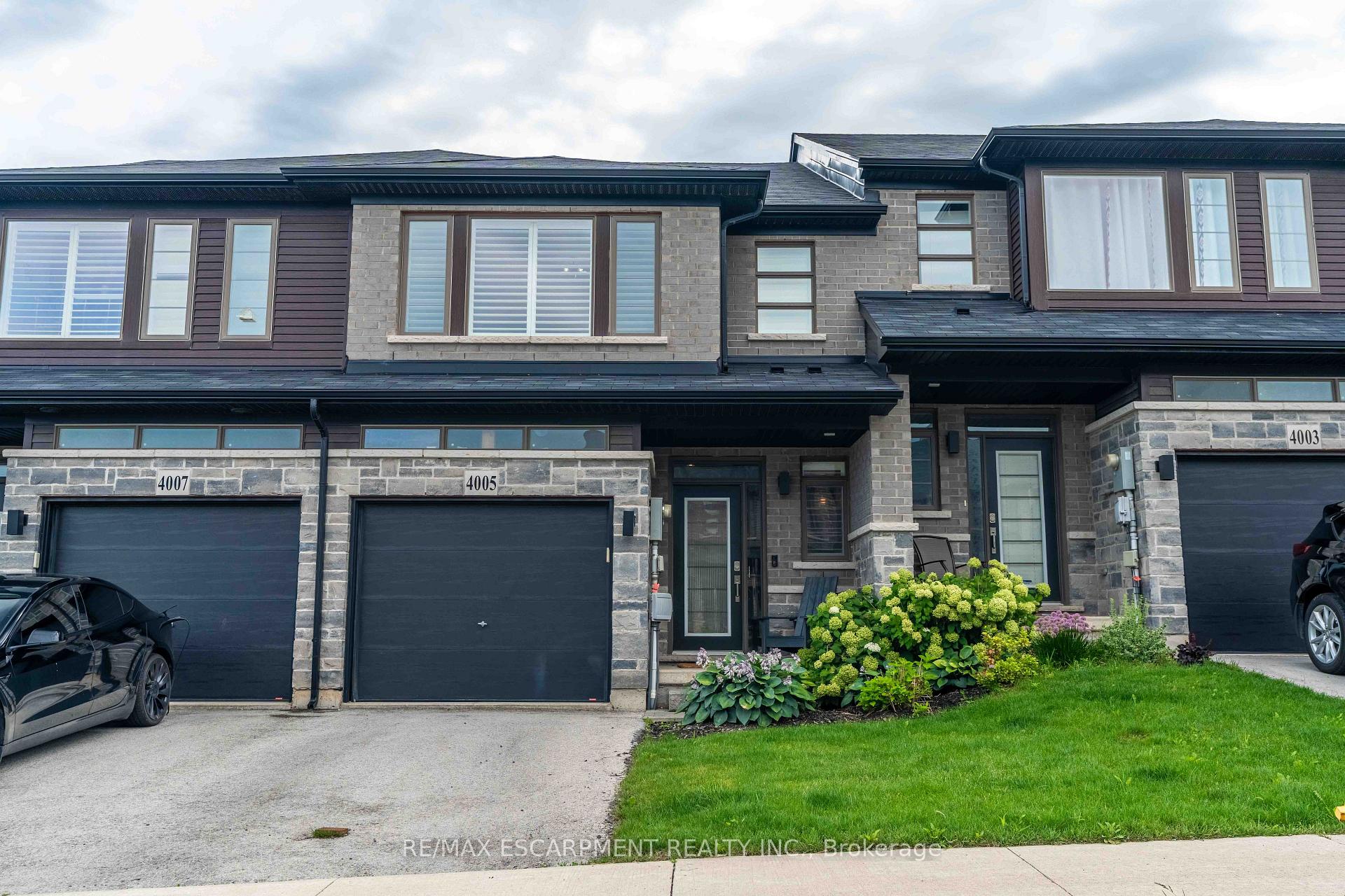 Photo 4 of 4005 Crown Street, Lincoln, Lincoln Lake — HOMEH