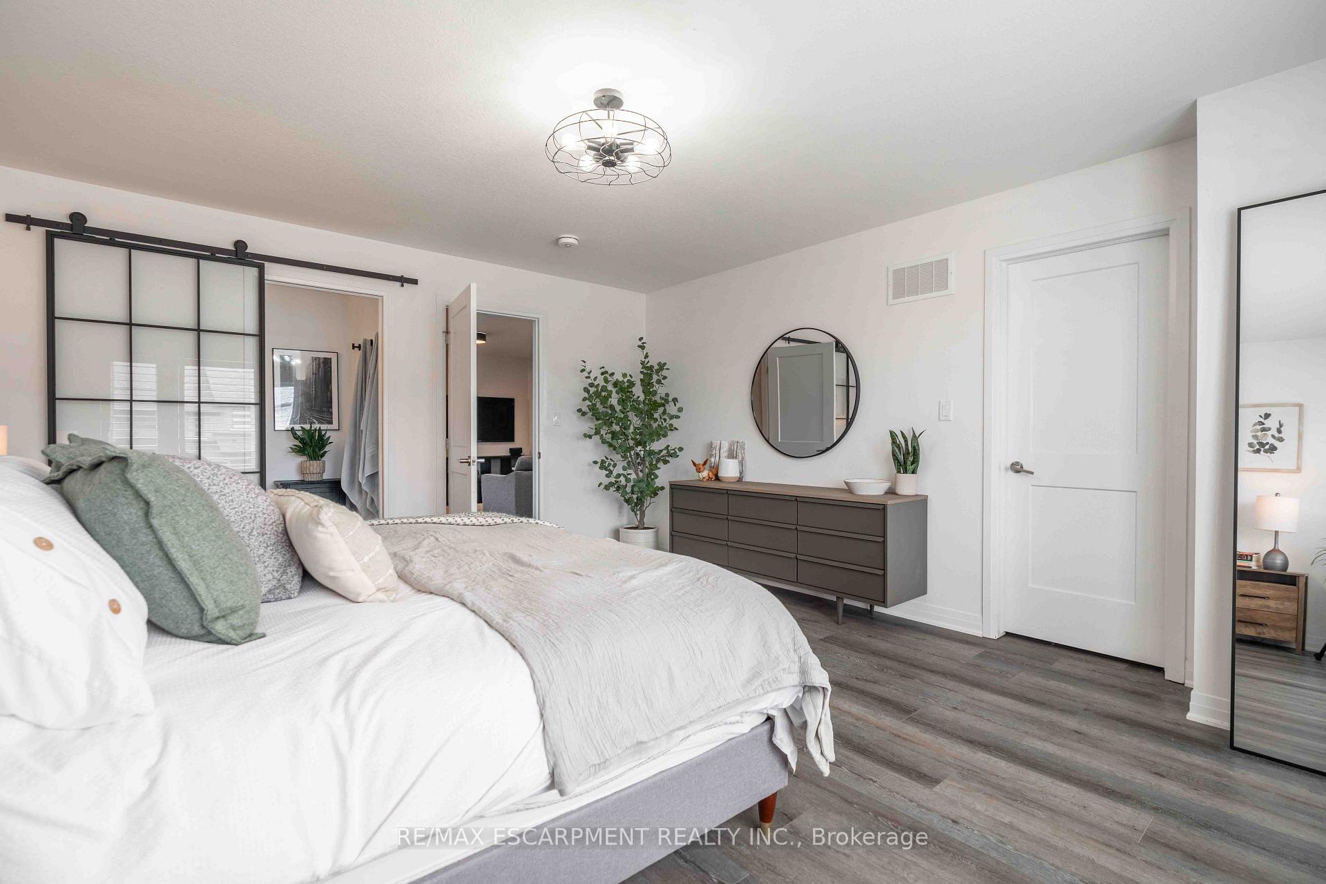 Photo 32 of 4005 Crown Street, Lincoln, Lincoln Lake — HOMEH