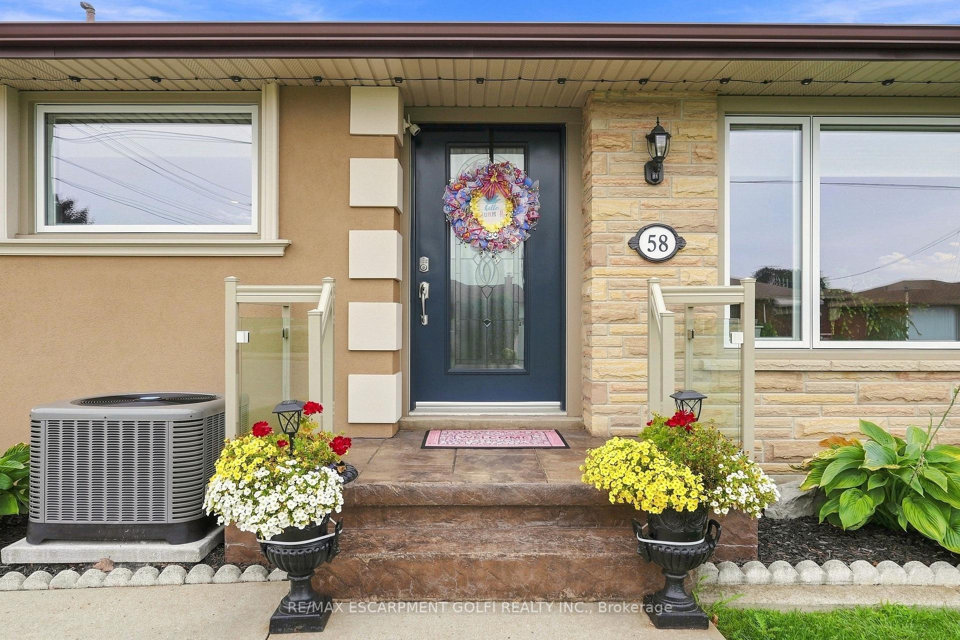 Photo 2 of 58 Moxley Drive, Hamilton, Lisgar — HOMEH