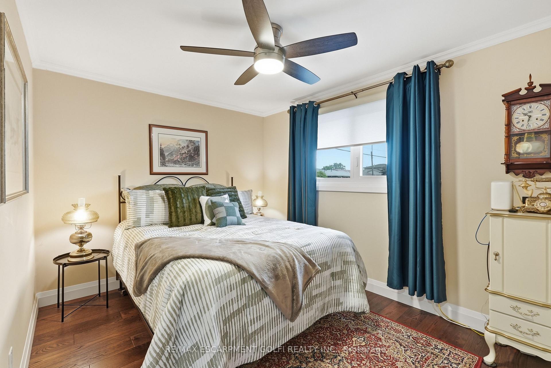 Photo 14 of 58 Moxley Drive, Hamilton, Lisgar — HOMEH
